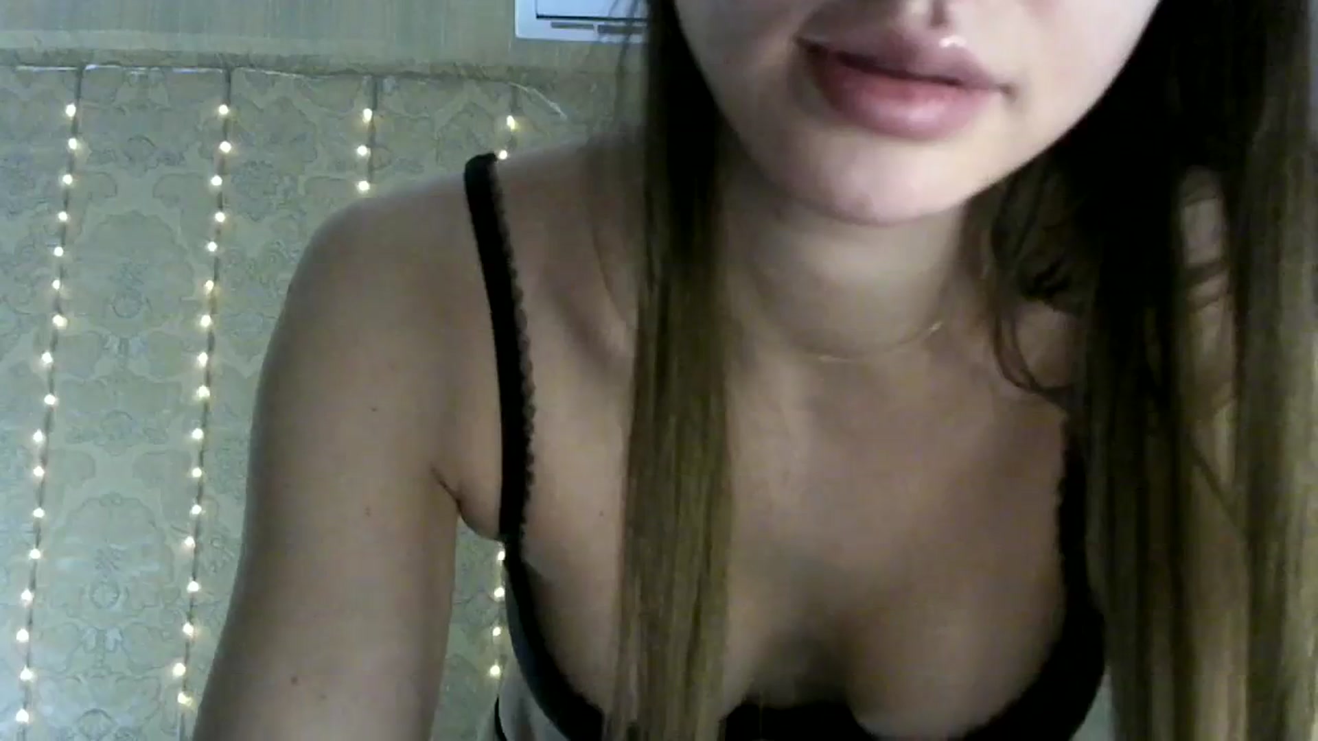 Gallery image thumbnail from bemyfriends's myfreecams stream on, 02/08/2024, 24:43 image 15 of 20
