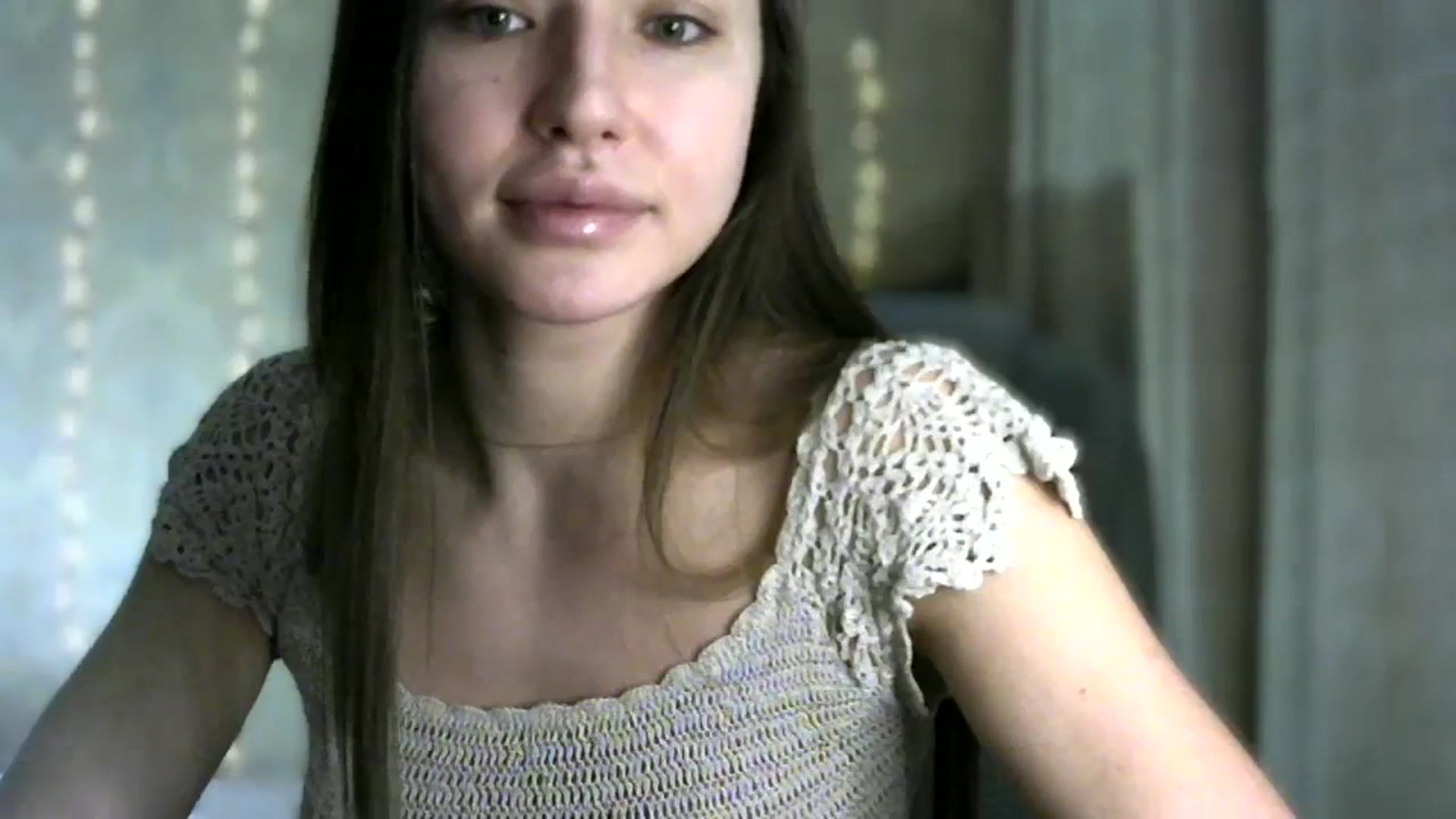 Gallery image thumbnail from bemyfriends's myfreecams stream on, 02/10/2024, 01:14 image 19 of 20