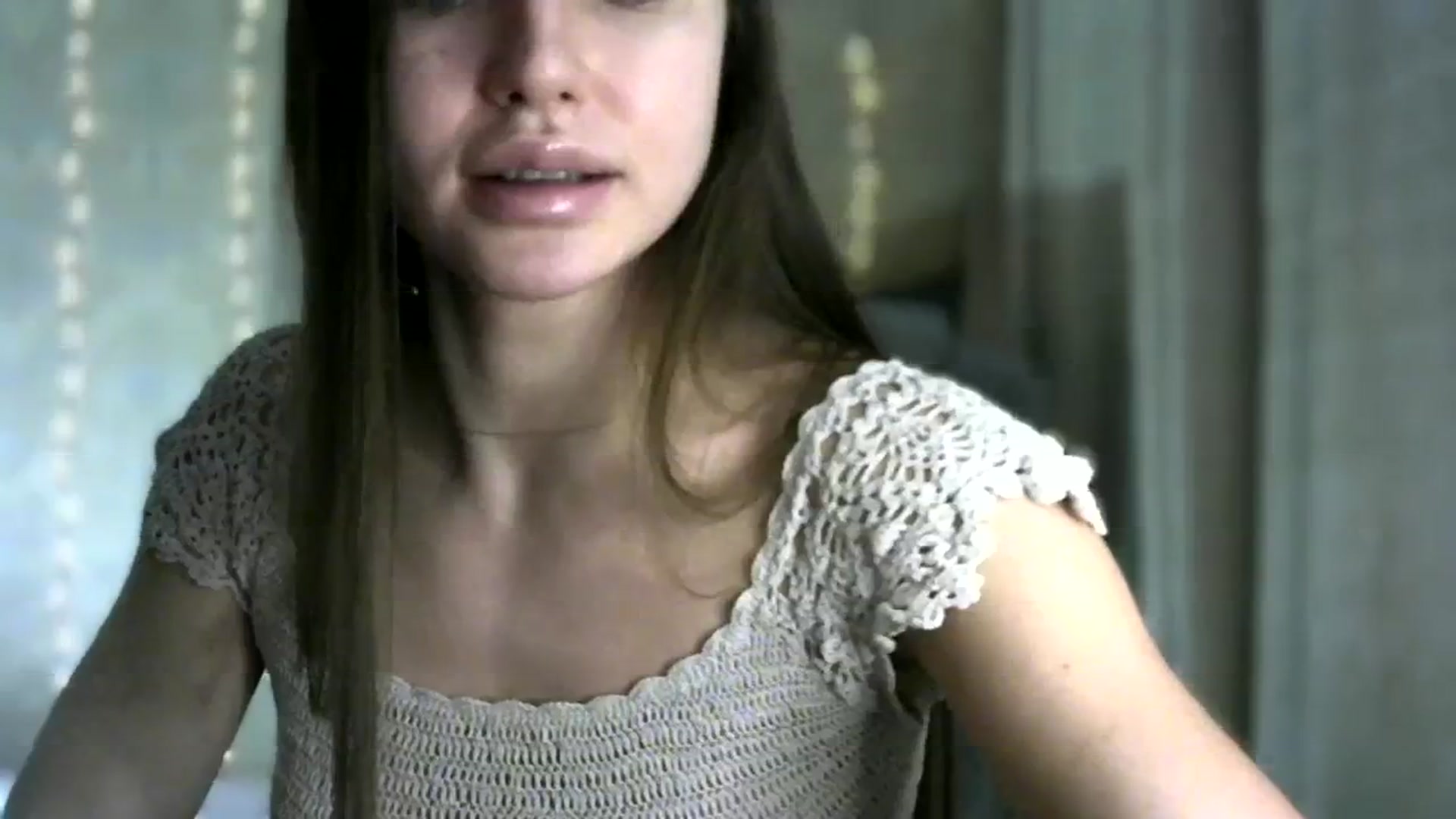 Gallery image thumbnail from bemyfriends's myfreecams stream on, 02/10/2024, 01:14 image 14 of 20