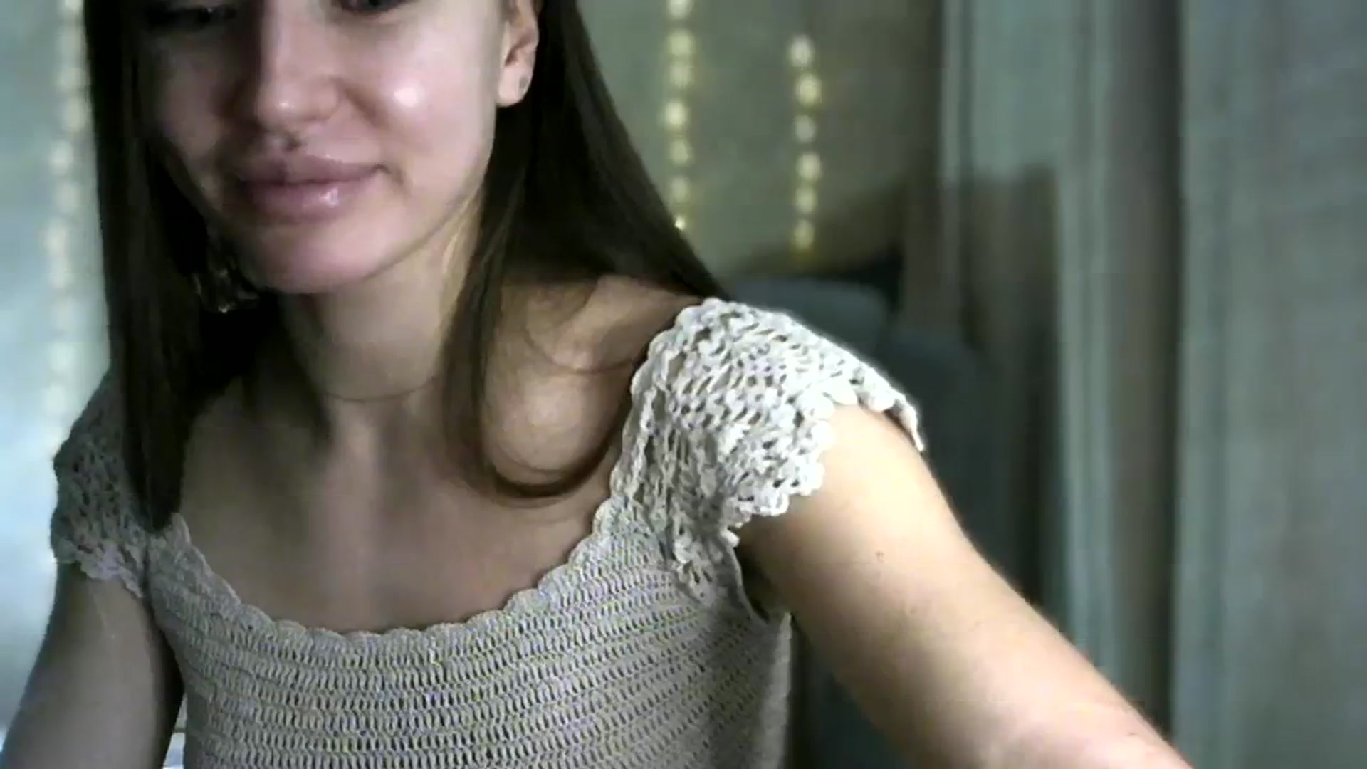 Gallery image thumbnail from bemyfriends's myfreecams stream on, 02/10/2024, 01:14 image 7 of 20