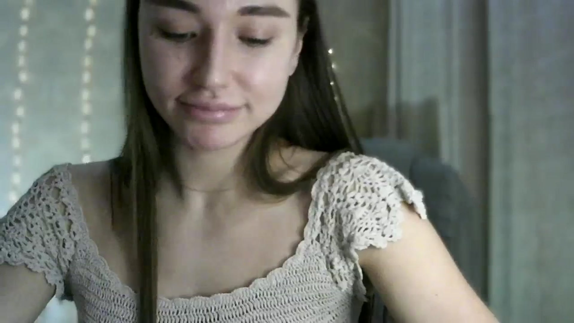 Gallery image thumbnail from bemyfriends's myfreecams stream on, 02/10/2024, 02:20 image 10 of 20