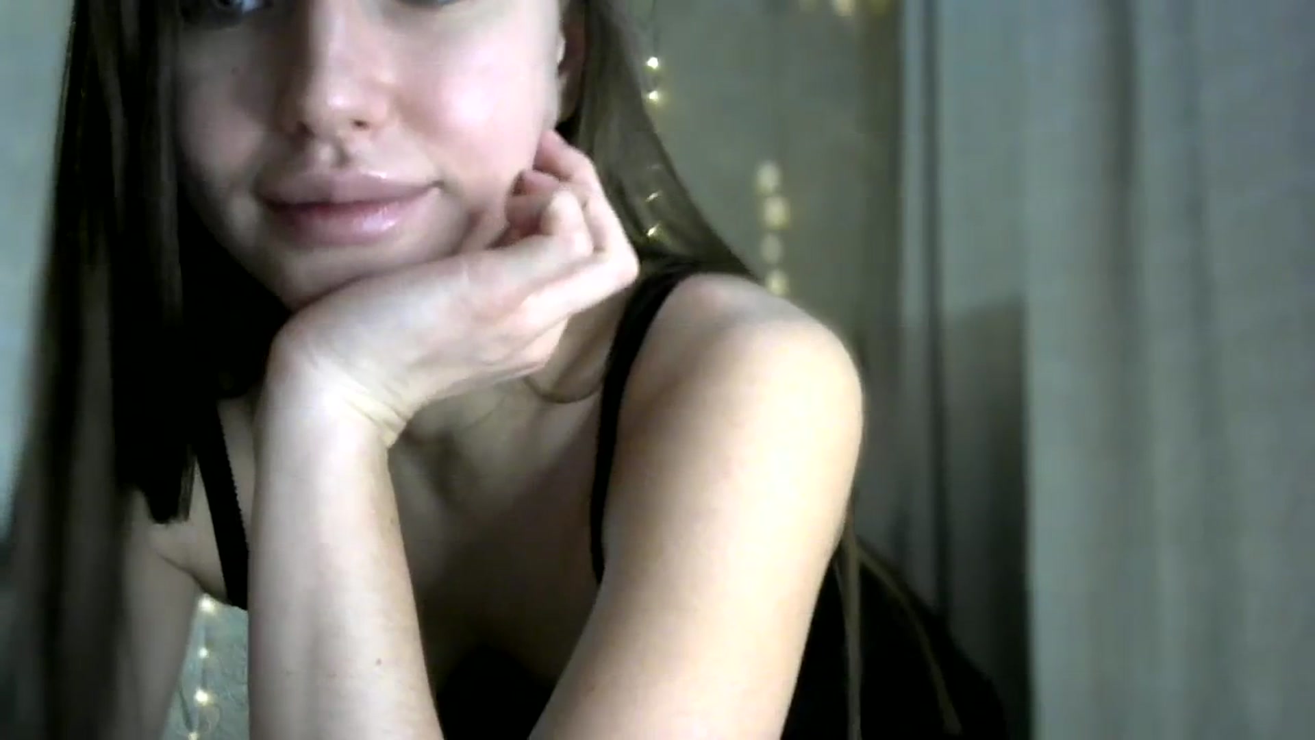 Gallery image thumbnail from bemyfriends's myfreecams stream on, 02/11/2024, 24:02 image 19 of 20