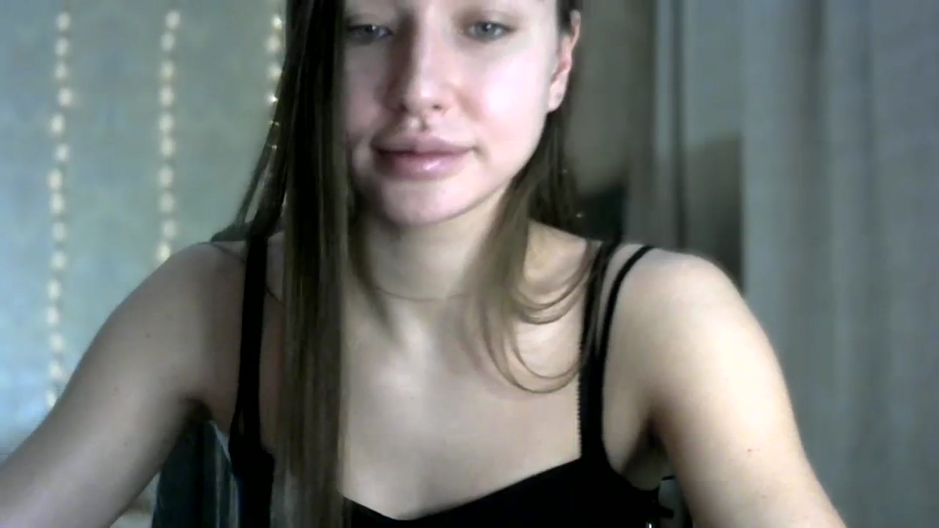 Gallery image thumbnail from bemyfriends's myfreecams stream on, 02/11/2024, 24:43 image 10 of 20