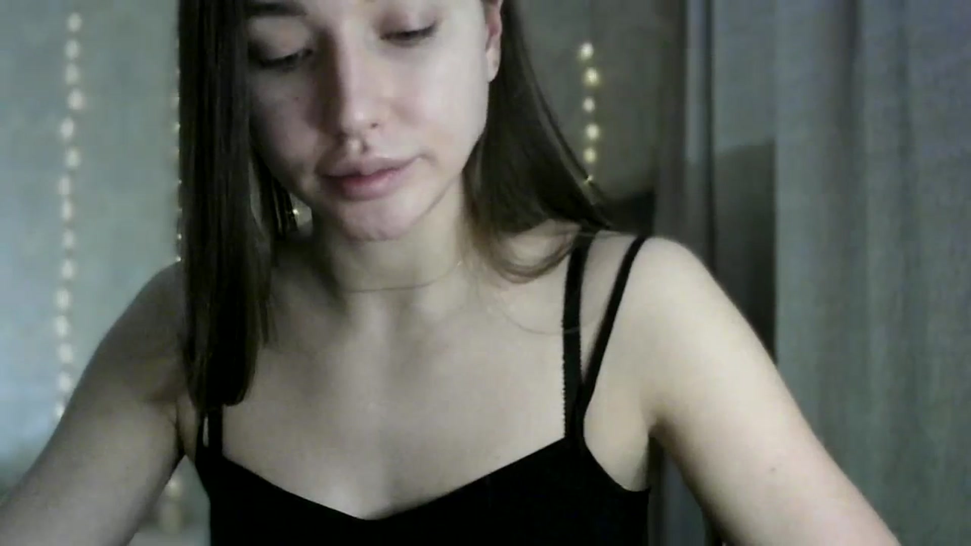 Gallery image thumbnail from bemyfriends's myfreecams stream on, 02/11/2024, 24:43 image 5 of 20