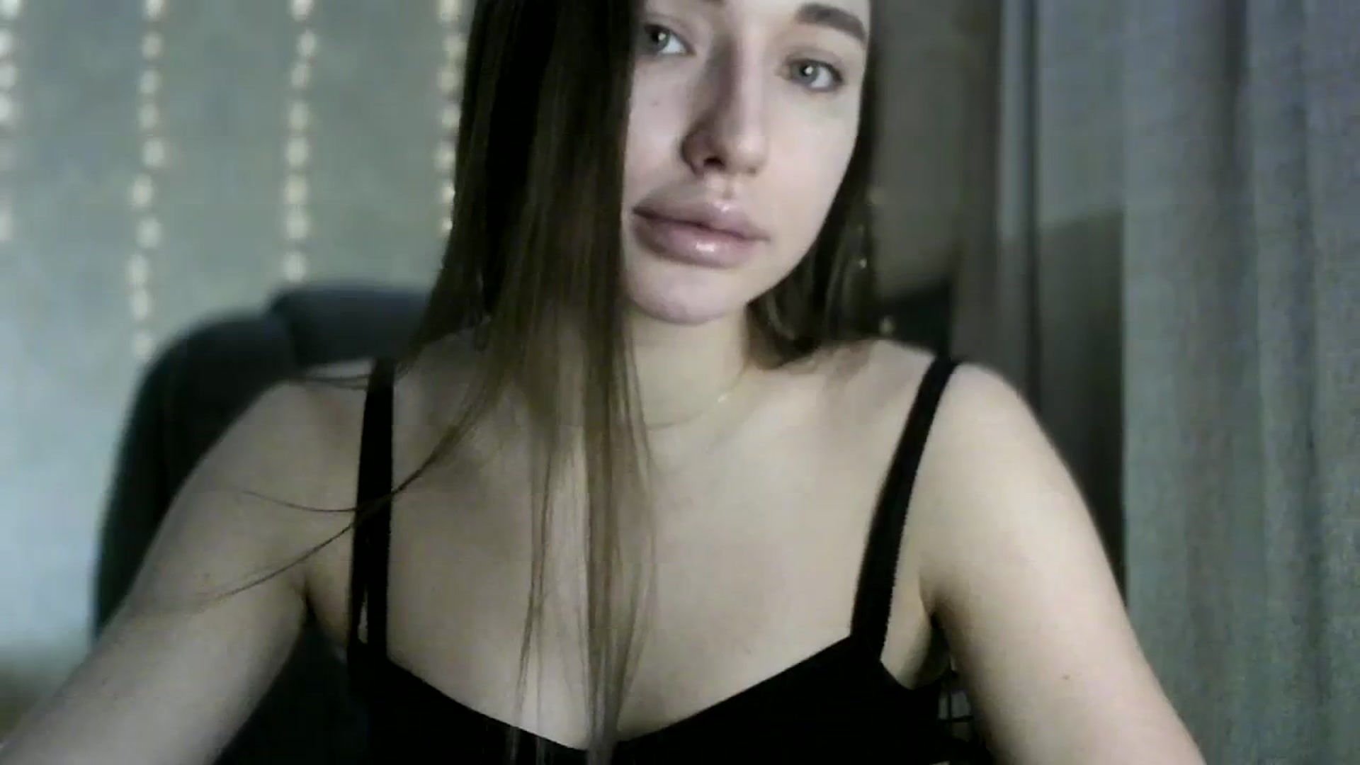 Gallery image thumbnail from bemyfriends's myfreecams stream on, 02/11/2024, 24:43 image 19 of 20
