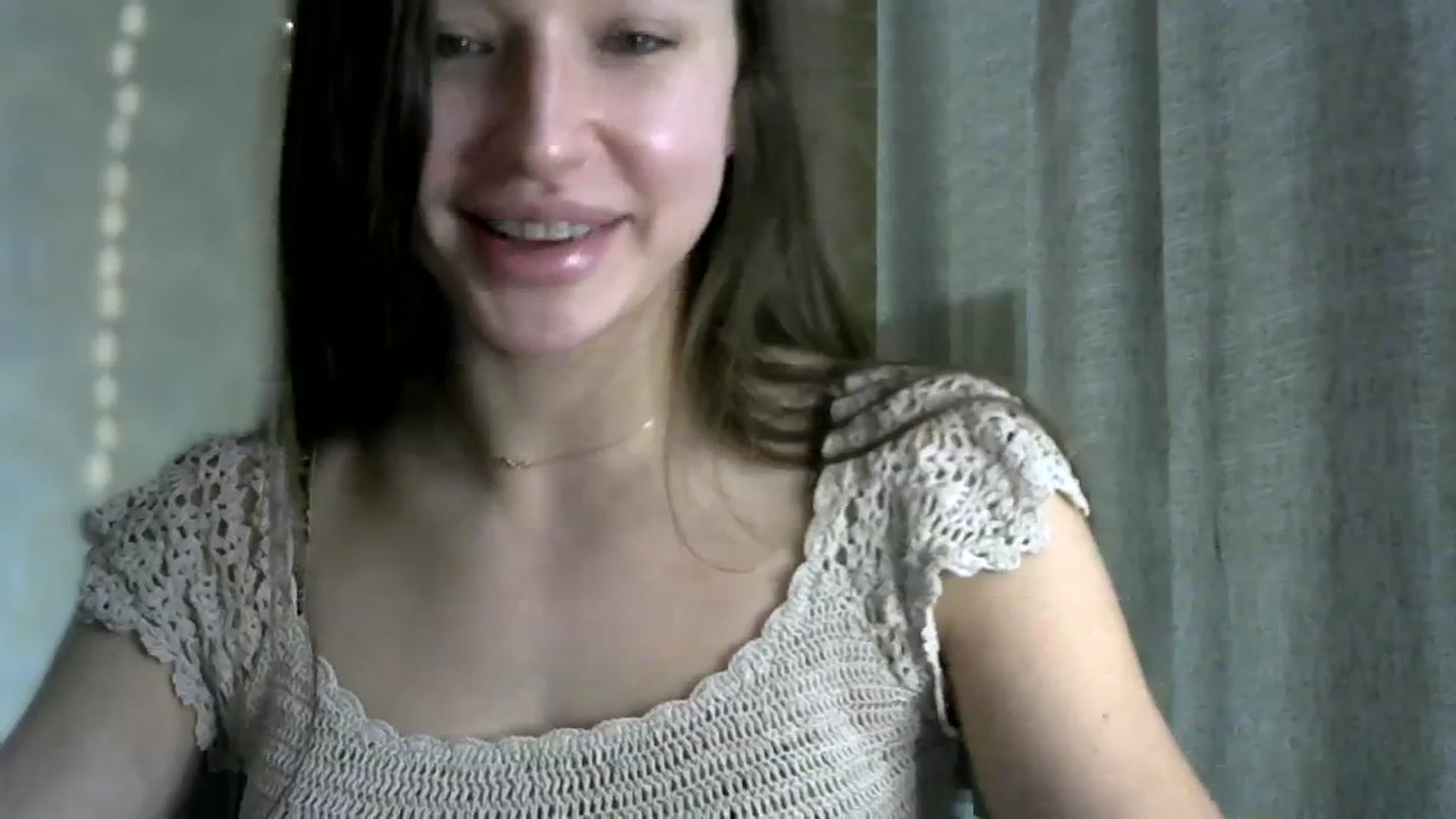 Gallery image thumbnail from bemyfriends's myfreecams stream on, 02/22/2024, 01:02 image 10 of 20