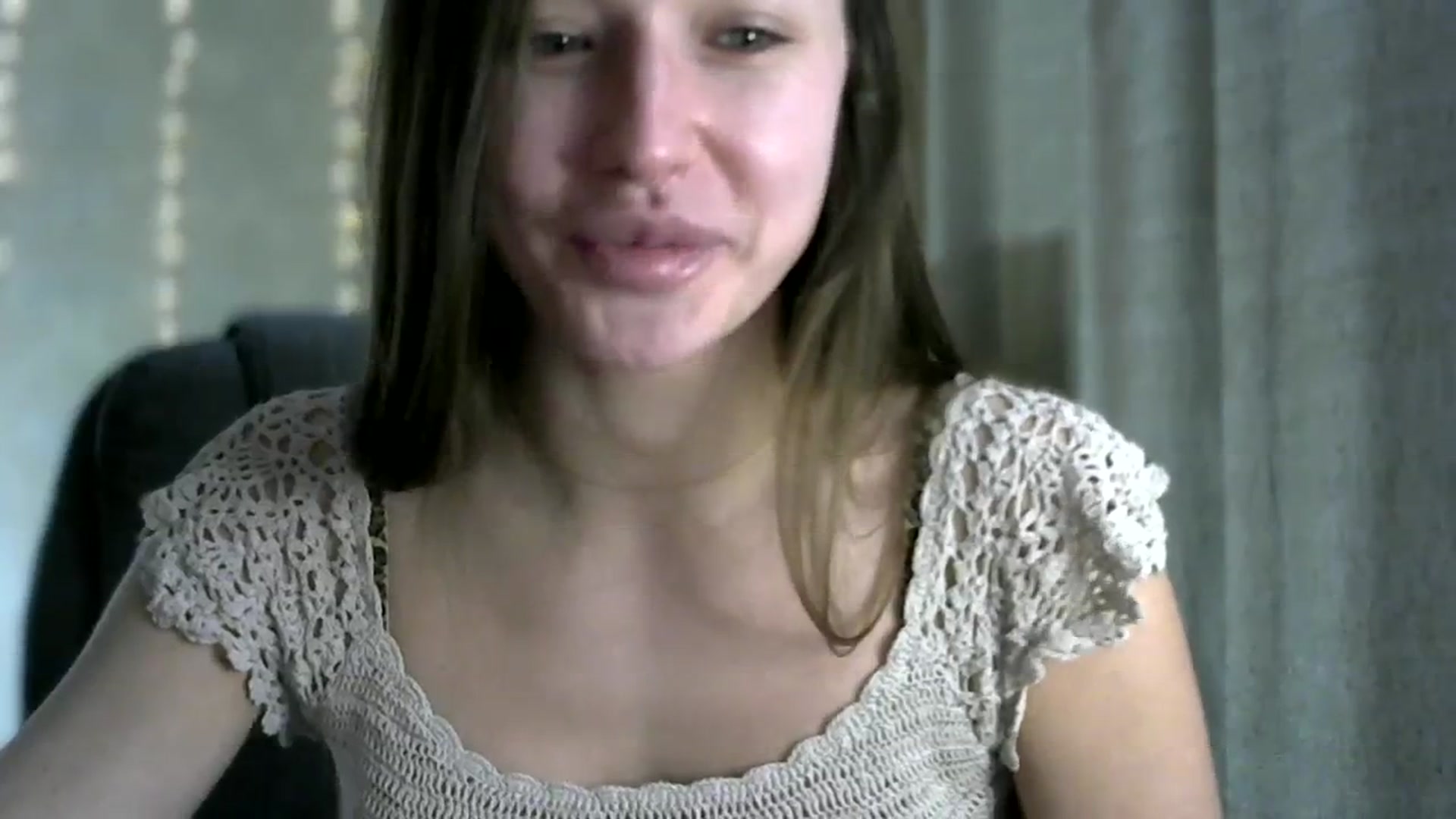 Gallery image thumbnail from bemyfriends's myfreecams stream on, 02/22/2024, 01:02 image 16 of 20
