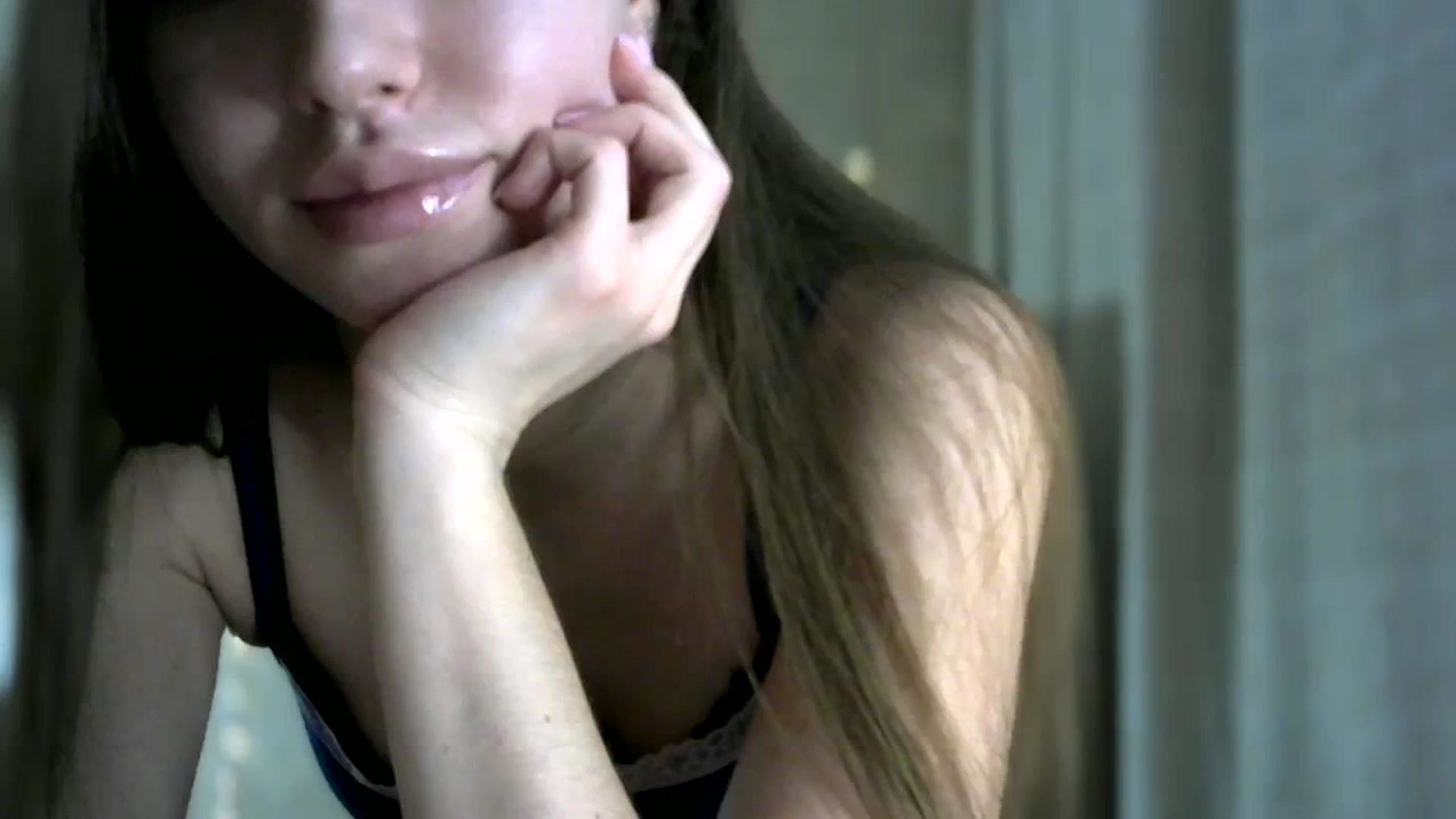 Gallery image thumbnail from bemyfriends's myfreecams stream on, 03/18/2024, 23:27 image 12 of 20