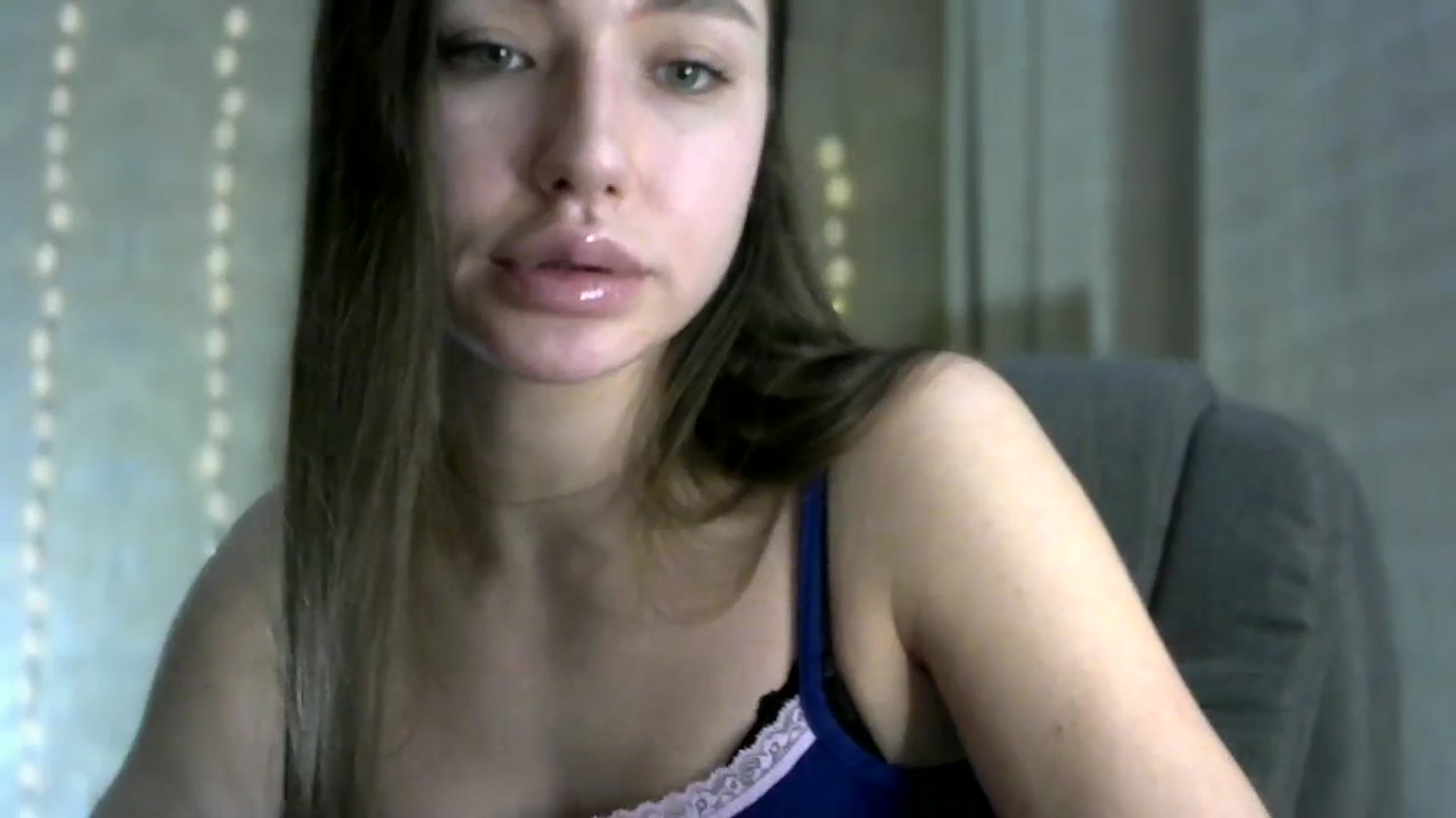 Gallery image thumbnail from bemyfriends's myfreecams stream on, 03/18/2024, 23:27 image 8 of 20