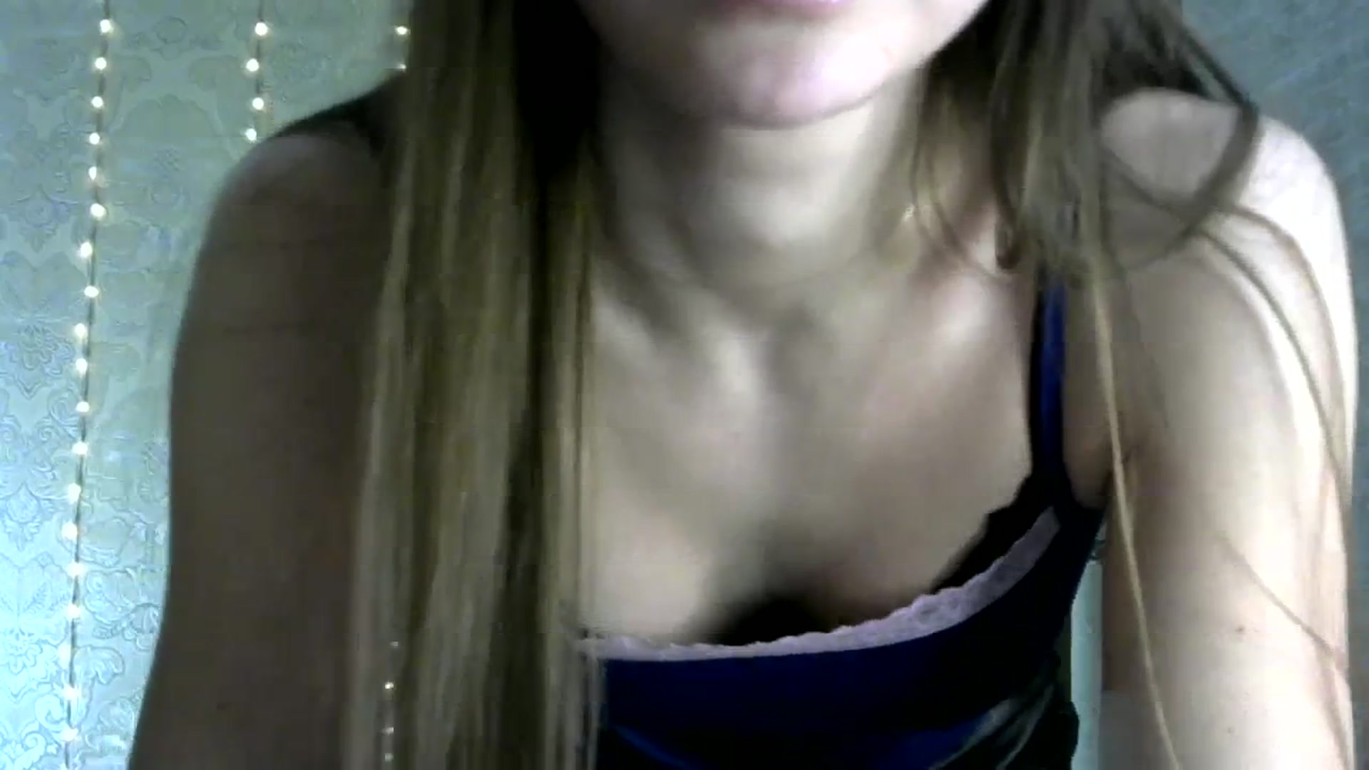 Gallery image thumbnail from bemyfriends's myfreecams stream on, 03/18/2024, 23:27 image 17 of 20