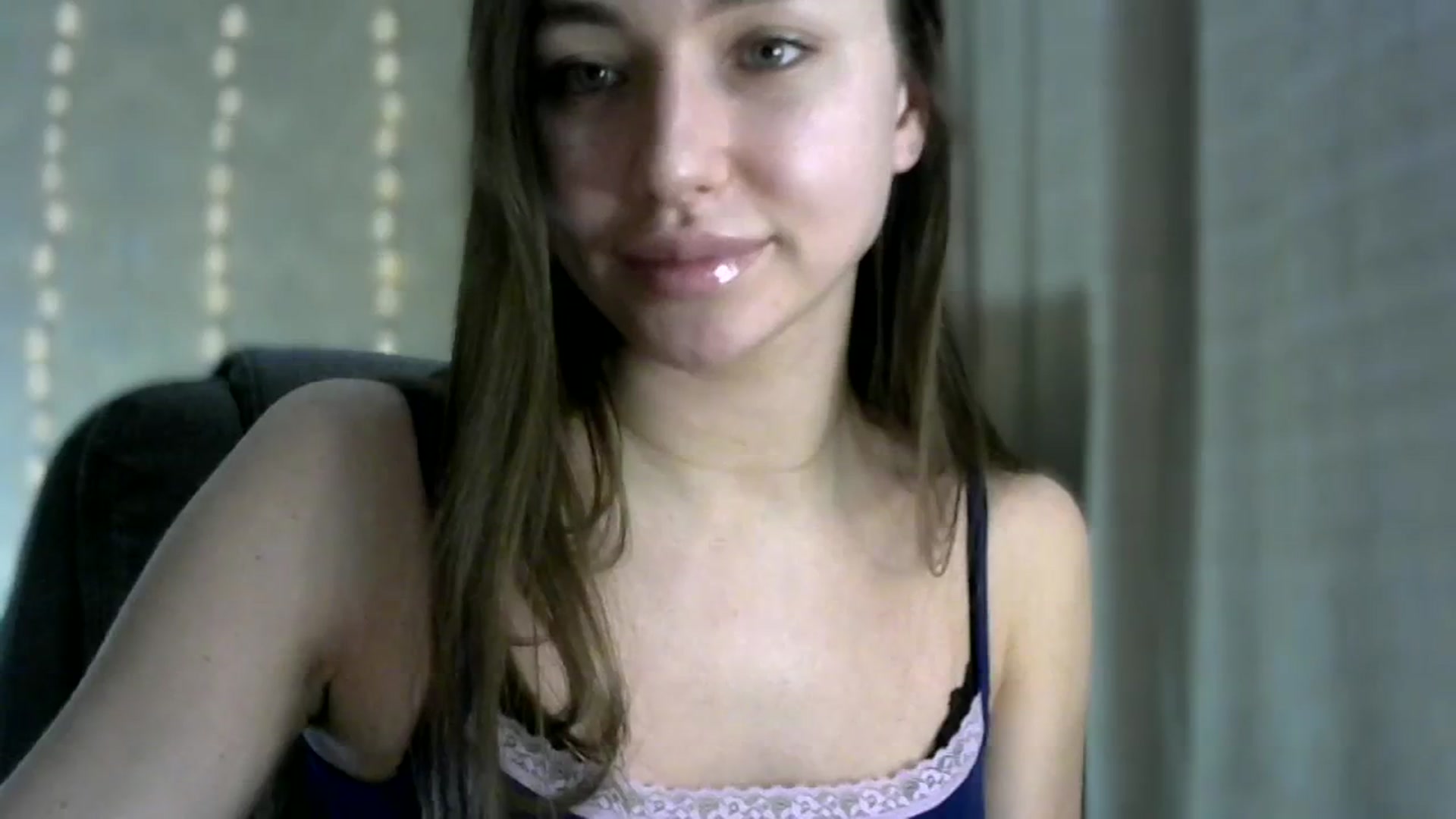 Gallery image thumbnail from bemyfriends's myfreecams stream on, 03/18/2024, 23:27 image 6 of 20