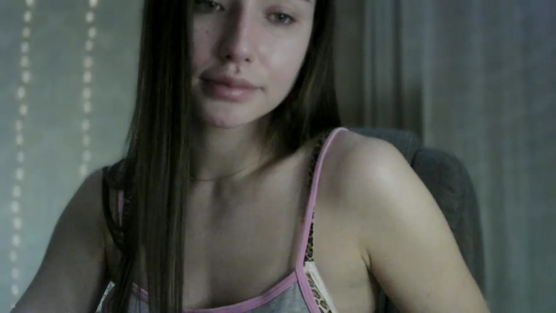 Gallery image thumbnail from bemyfriends's myfreecams stream on, 03/21/2024, 01:25 image 9 of 20