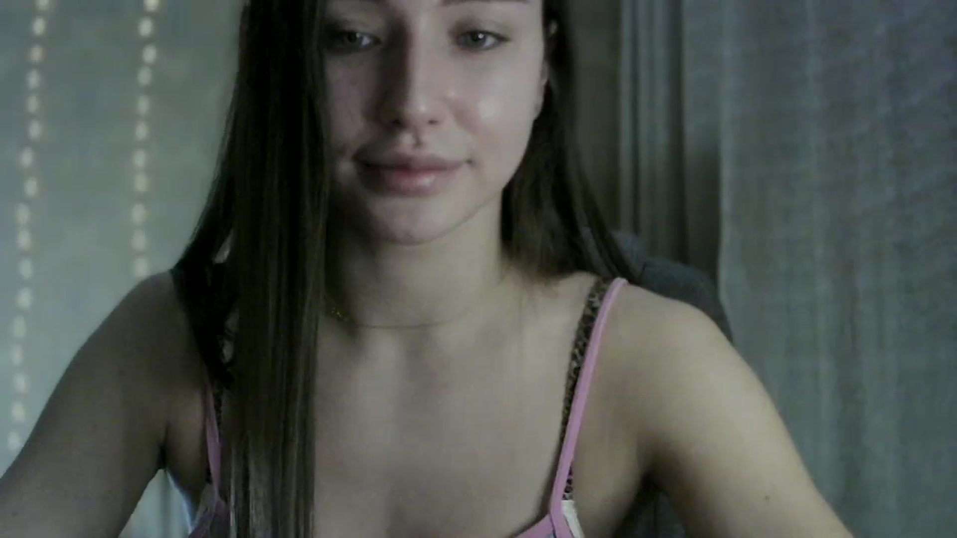Gallery image thumbnail from bemyfriends's myfreecams stream on, 03/21/2024, 01:25 image 7 of 20