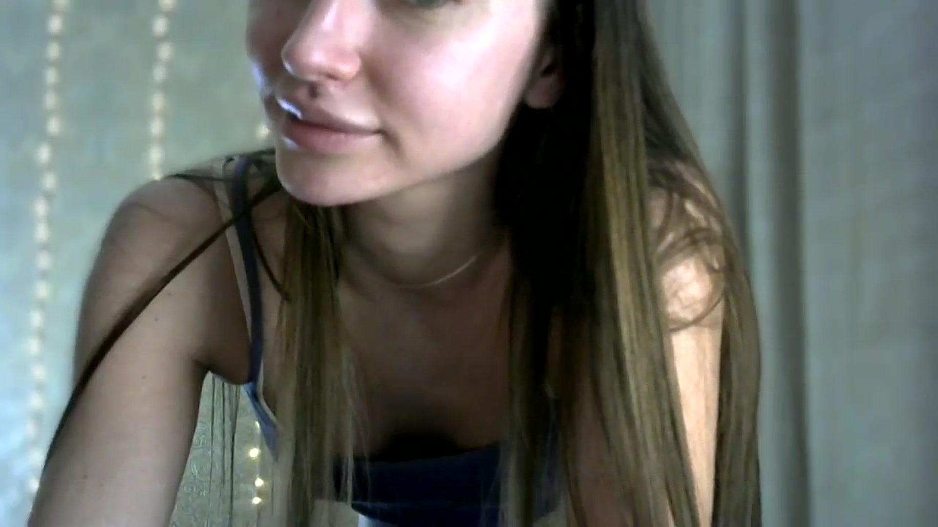 Gallery image thumbnail from bemyfriends's myfreecams stream on, 03/25/2024, 24:35 image 13 of 20