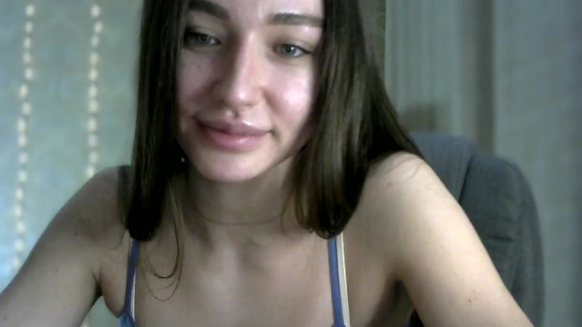 Gallery image thumbnail from bemyfriends's myfreecams stream on, 03/25/2024, 24:35 image 11 of 20
