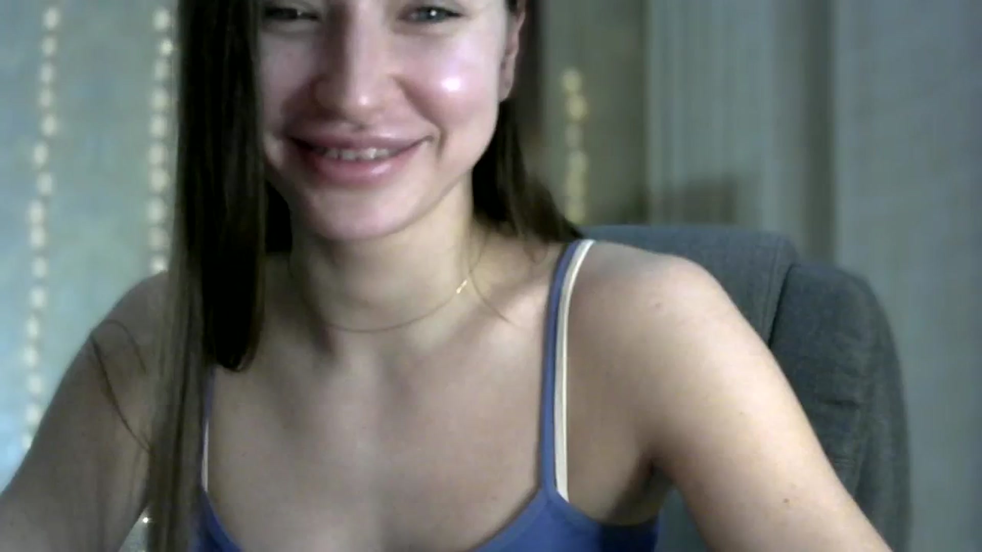 Gallery image thumbnail from bemyfriends's myfreecams stream on, 03/25/2024, 24:35 image 10 of 20