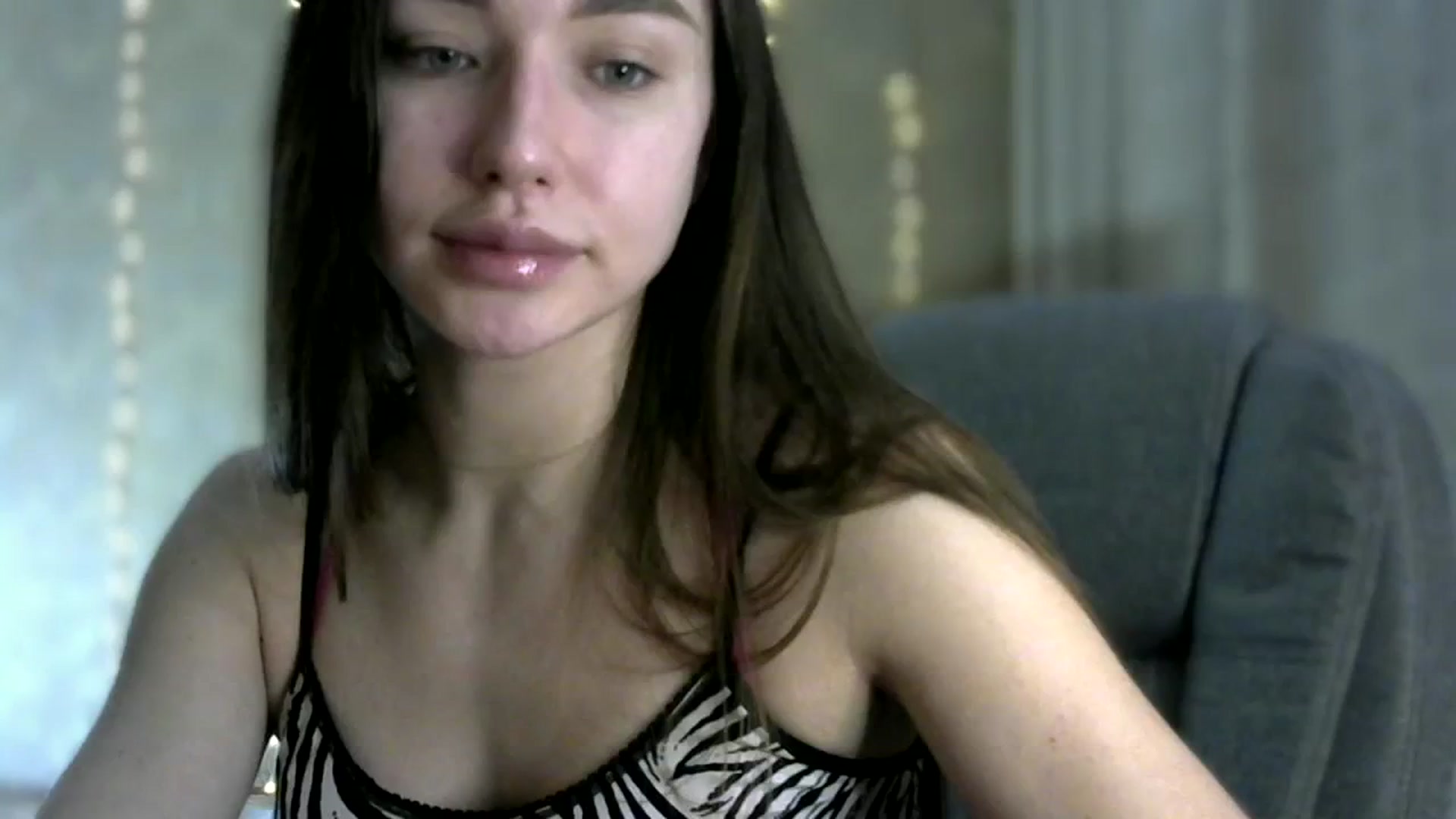 Gallery image thumbnail from bemyfriends's myfreecams stream on, 03/28/2024, 24:01 image 3 of 20