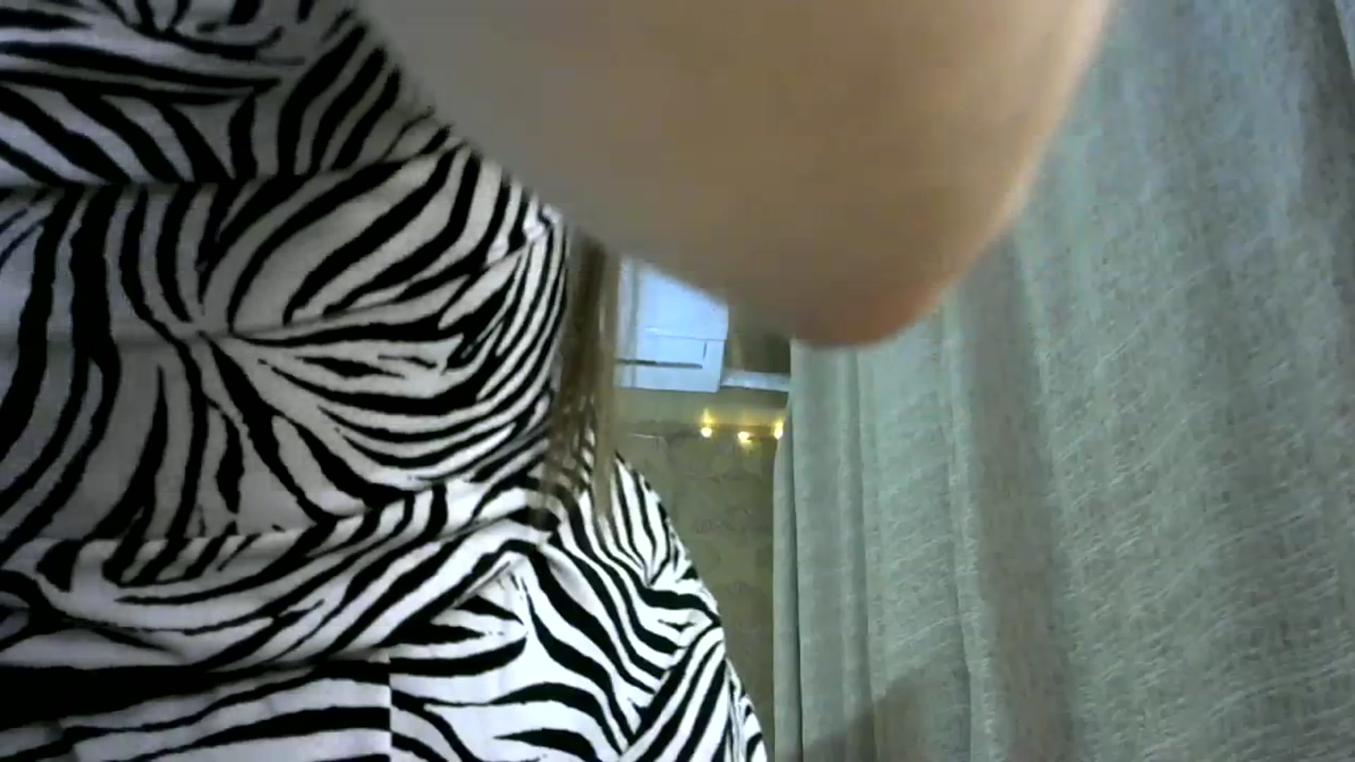 Gallery image thumbnail from bemyfriends's myfreecams stream on, 03/28/2024, 24:01 image 19 of 20