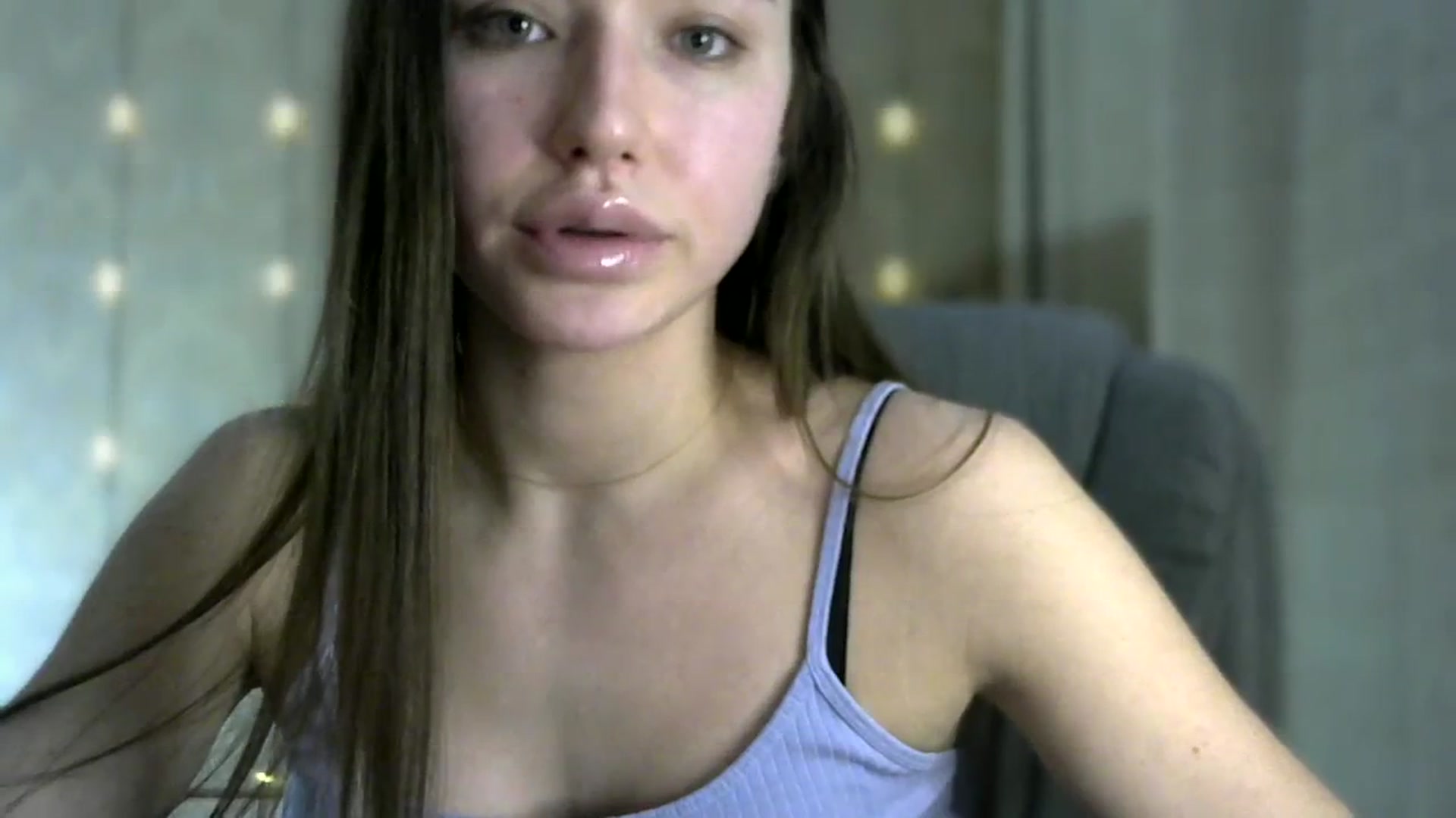 Gallery image thumbnail from bemyfriends's myfreecams stream on, 03/31/2024, 24:20 image 5 of 20