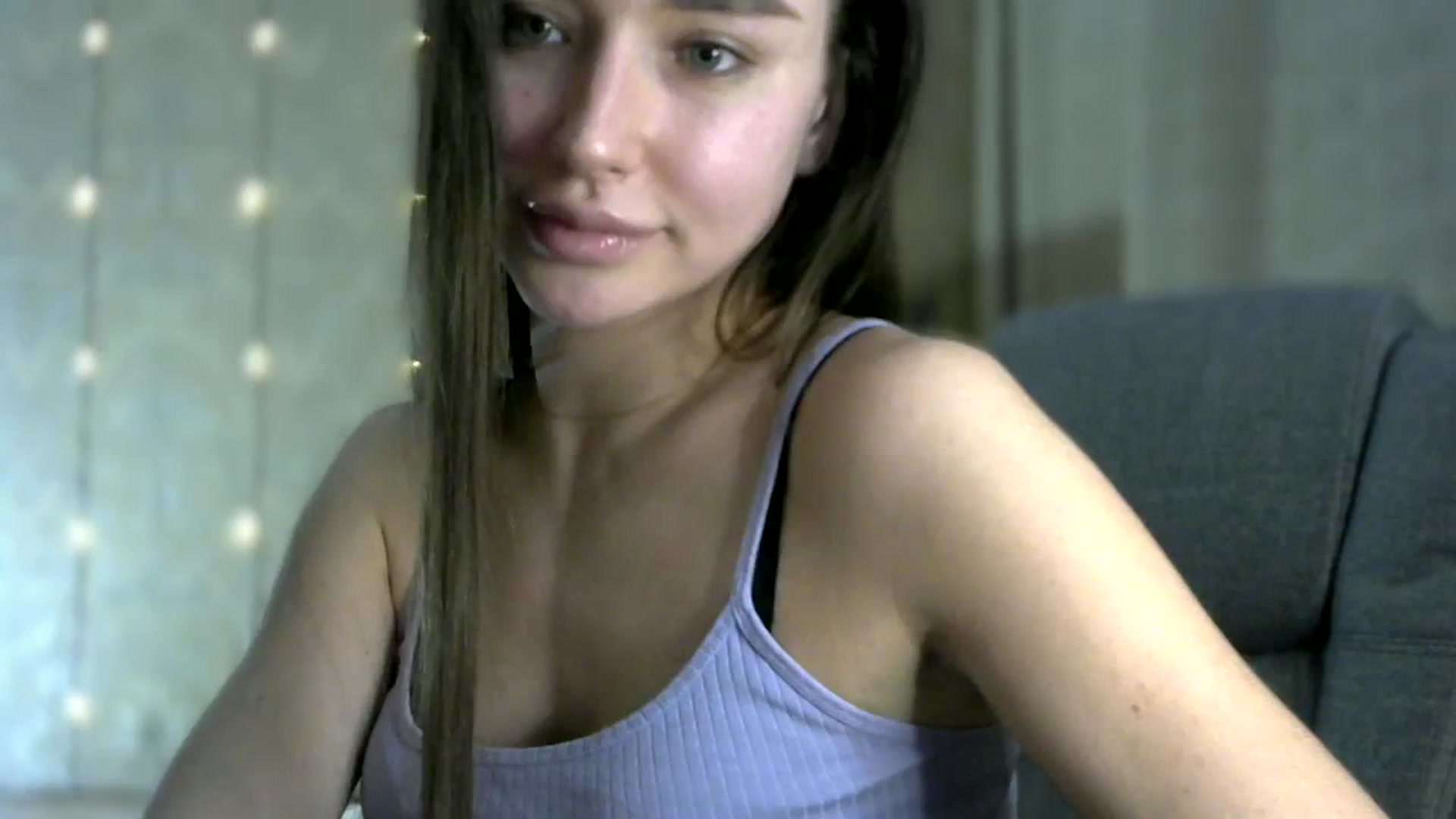 Gallery image thumbnail from bemyfriends's myfreecams stream on, 03/31/2024, 24:20 image 18 of 20