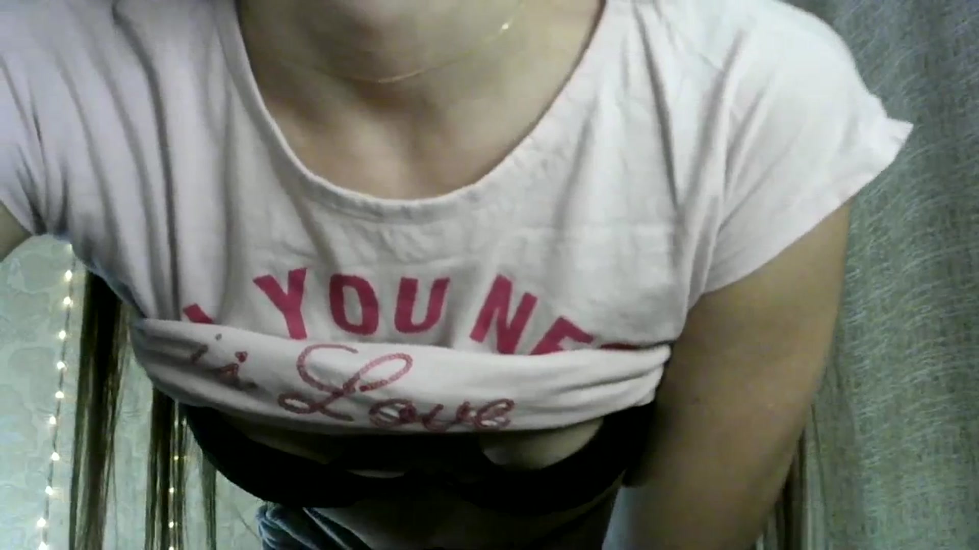Gallery image thumbnail from bemyfriends's myfreecams stream on, 04/03/2024, 22:54 image 13 of 20