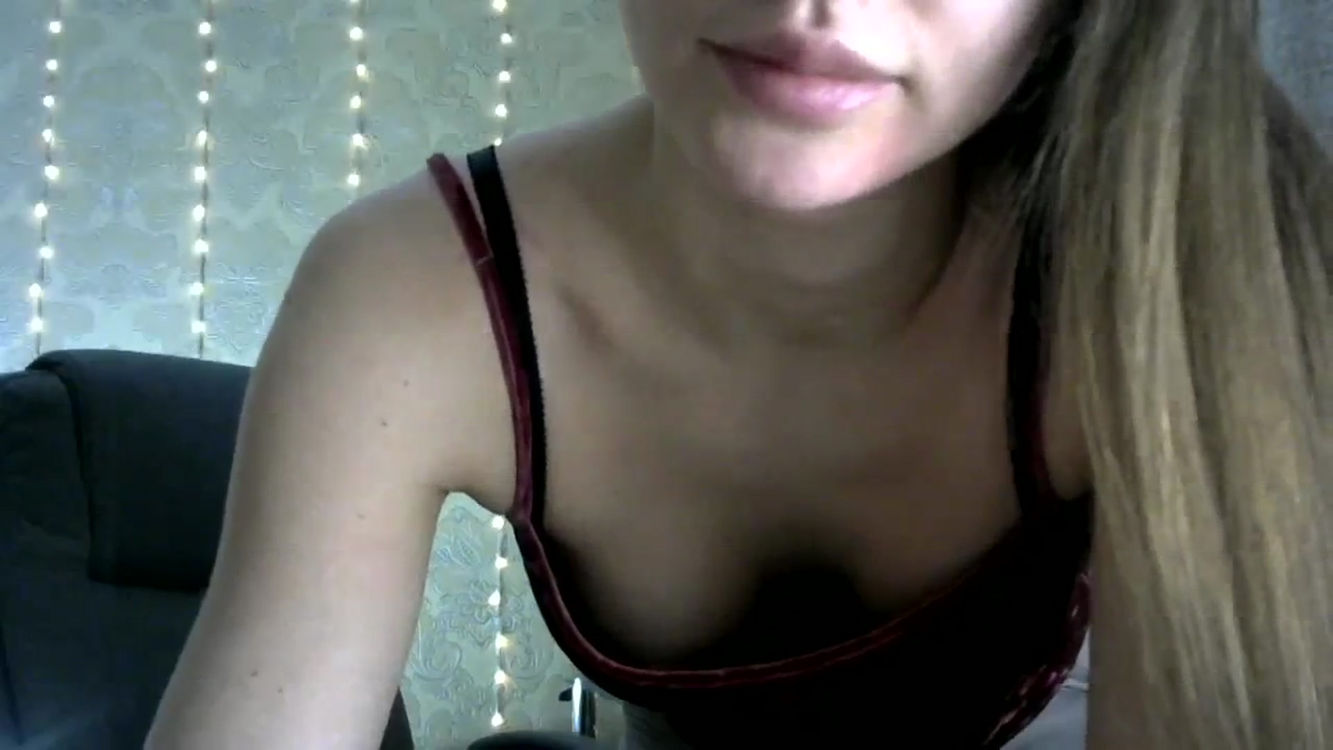 Gallery image thumbnail from bemyfriends's myfreecams stream on, 04/03/2024, 23:54 image 3 of 20
