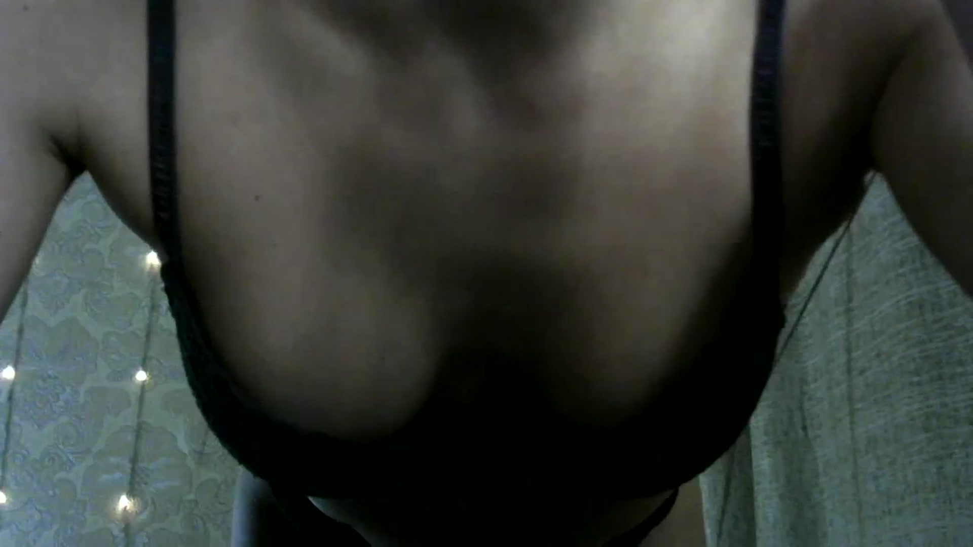 Gallery image thumbnail from bemyfriends's myfreecams stream on, 04/06/2024, 23:39 image 2 of 20