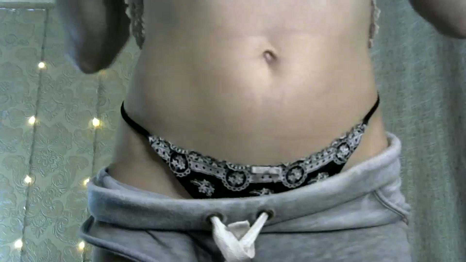 Gallery image thumbnail from bemyfriends's myfreecams stream on, 04/14/2024, 23:39 image 7 of 20