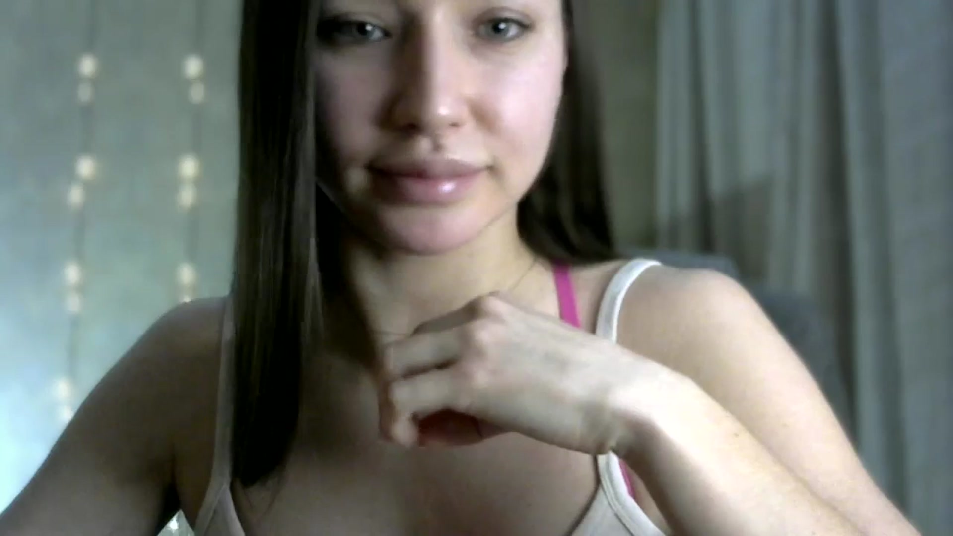 Gallery image thumbnail from bemyfriends's myfreecams stream on, 04/28/2024, 24:13 image 8 of 20