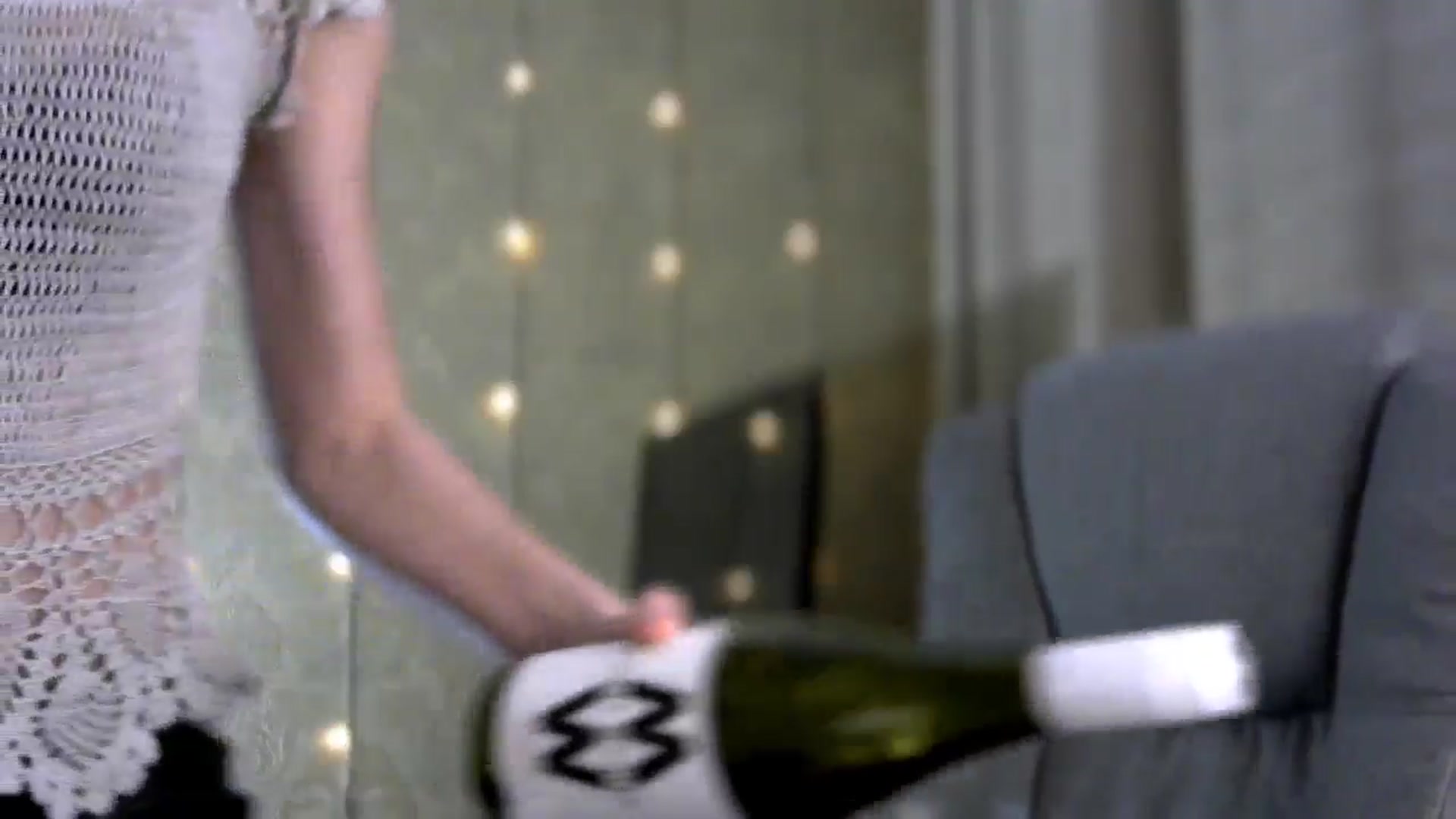 Gallery image thumbnail from bemyfriends's myfreecams stream on, 05/03/2024, 22:09 image 16 of 20