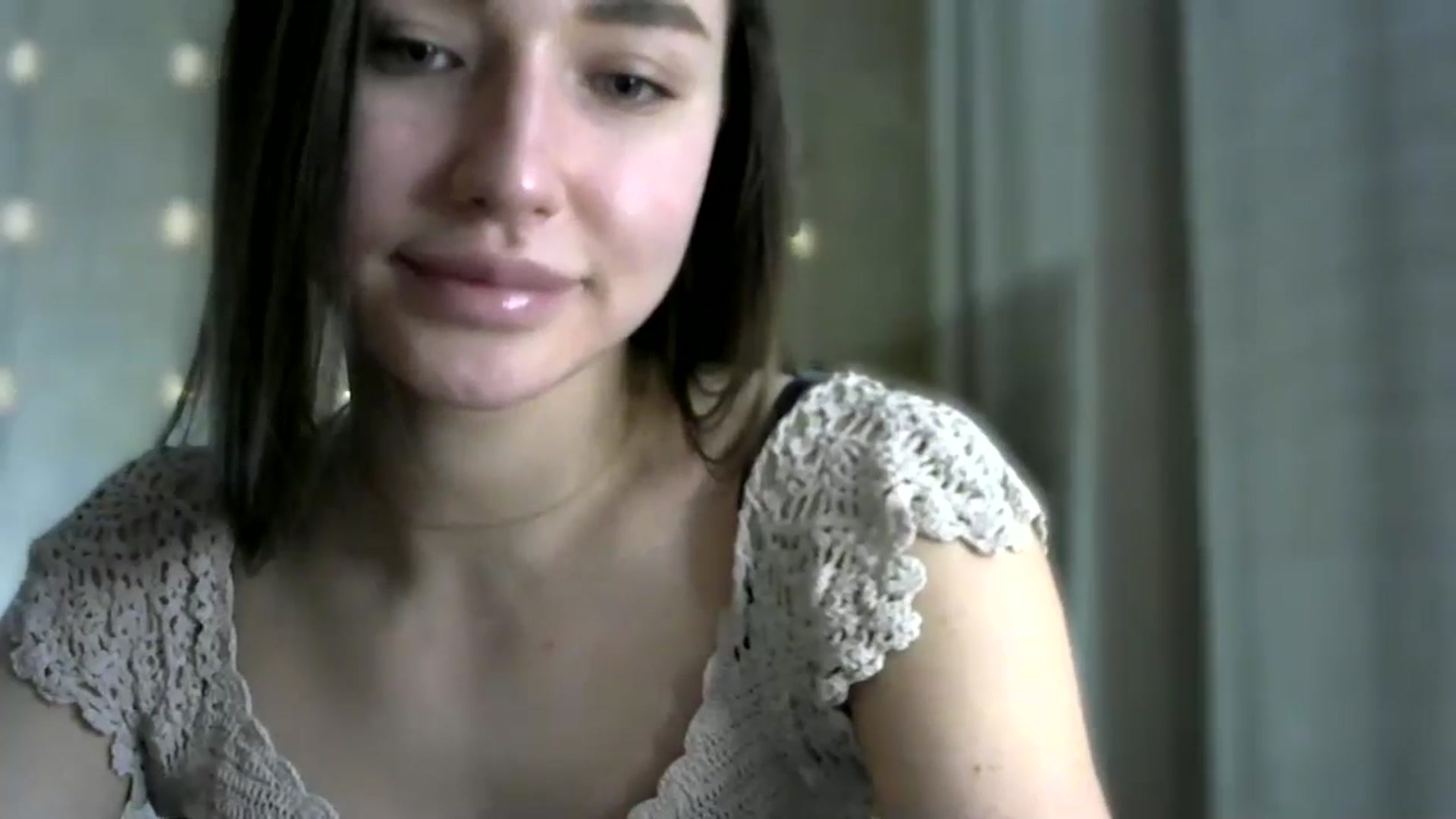 Gallery image thumbnail from bemyfriends's myfreecams stream on, 05/03/2024, 22:09 image 15 of 20