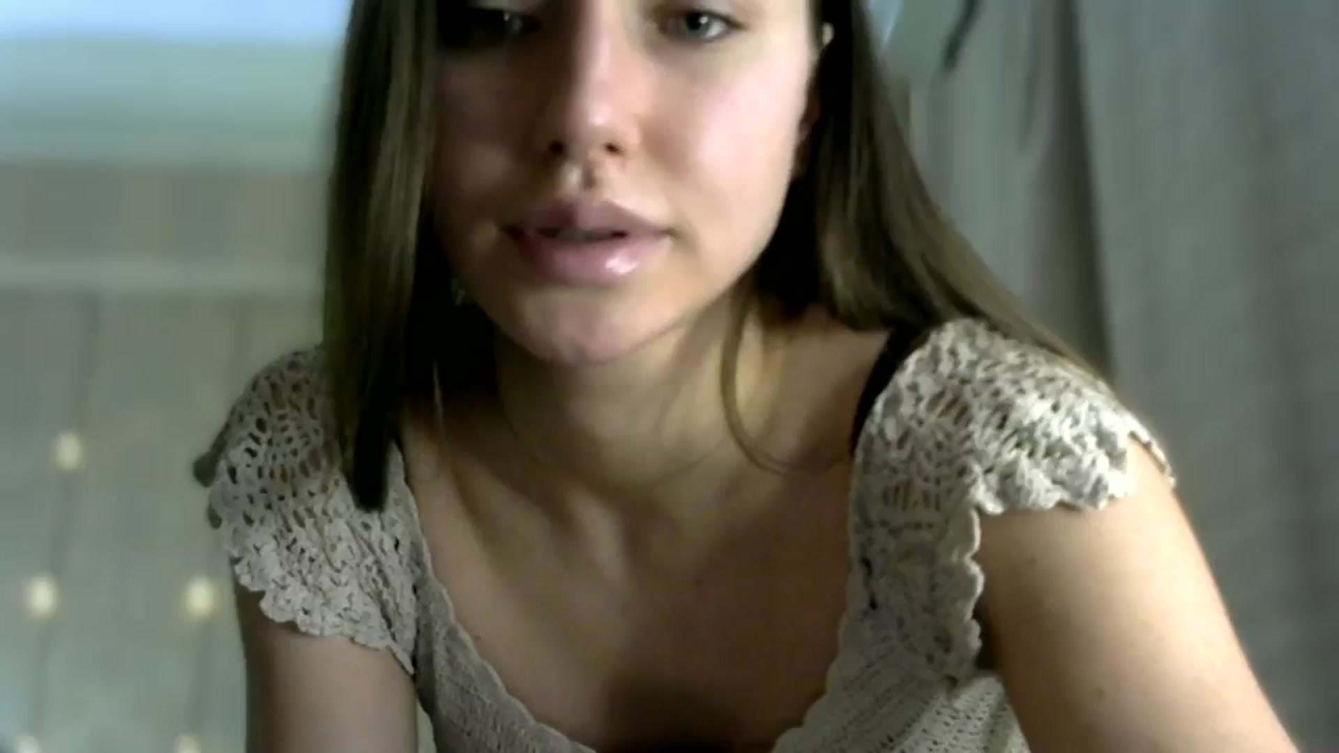 Gallery image thumbnail from bemyfriends's myfreecams stream on, 05/03/2024, 22:09 image 11 of 20