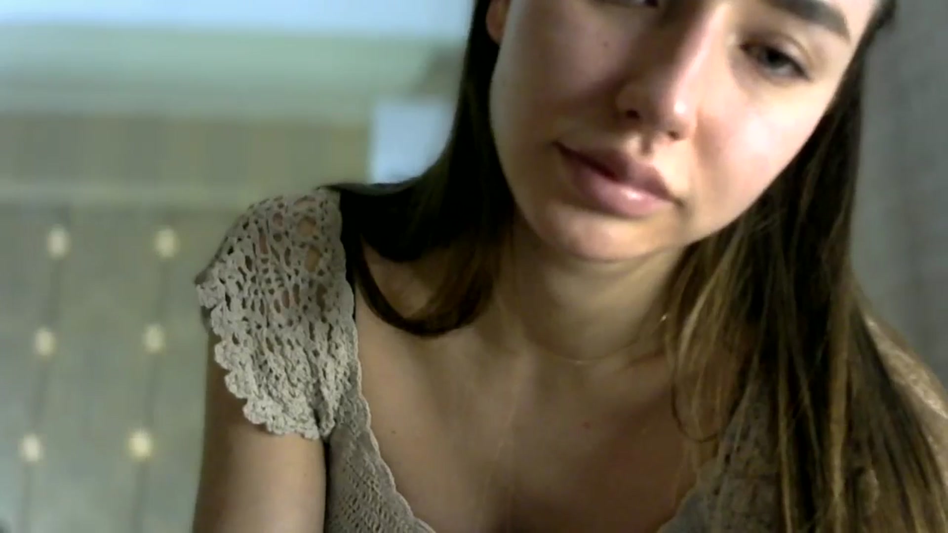 Gallery image thumbnail from bemyfriends's myfreecams stream on, 05/03/2024, 22:09 image 12 of 20