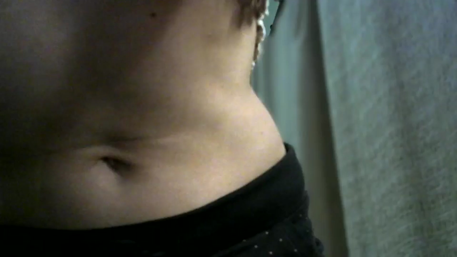 Gallery image thumbnail from bemyfriends's myfreecams stream on, 05/03/2024, 23:45 image 1 of 20