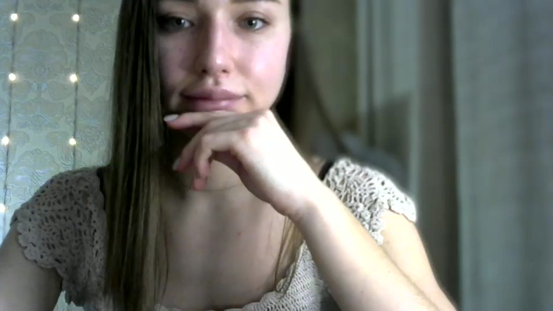 Gallery image thumbnail from bemyfriends's myfreecams stream on, 05/03/2024, 23:45 image 10 of 20