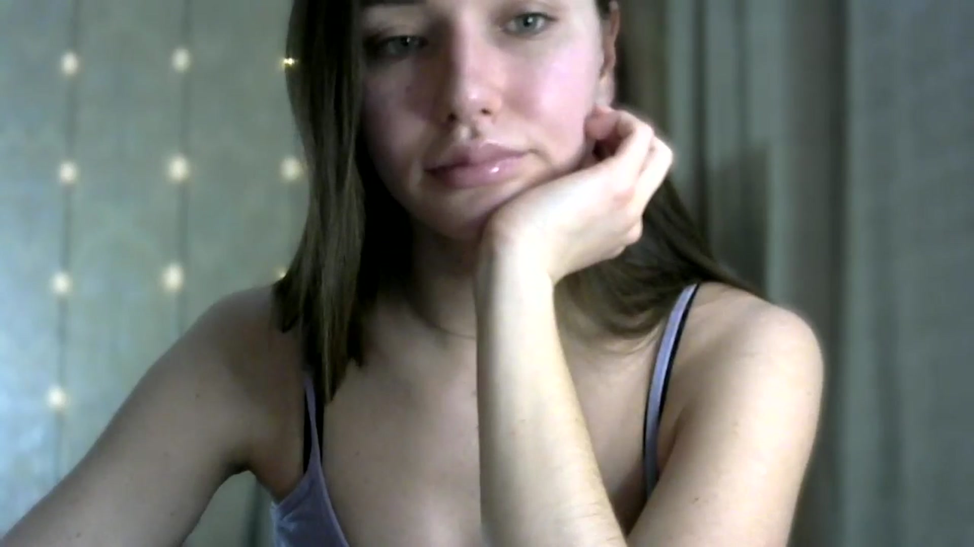 Gallery image thumbnail from bemyfriends's myfreecams stream on, 05/08/2024, 21:51 image 8 of 20