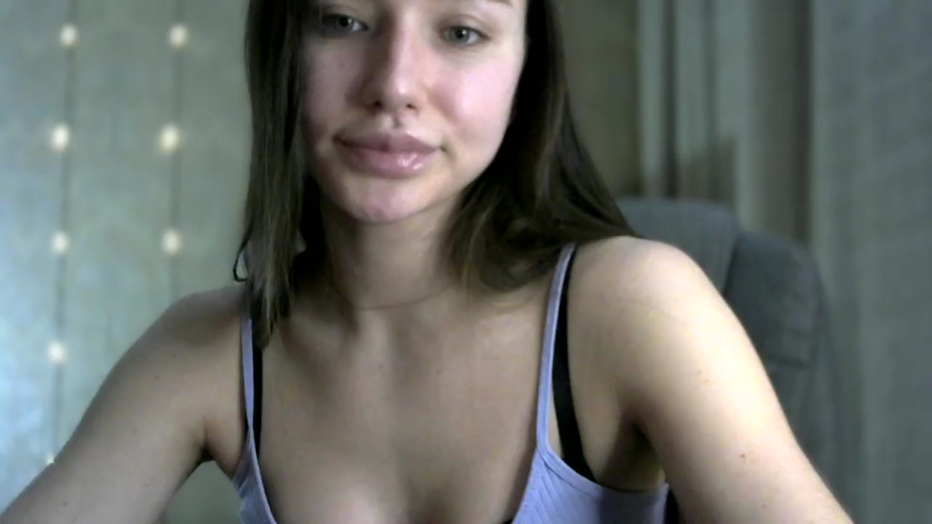 Gallery image thumbnail from bemyfriends's myfreecams stream on, 05/08/2024, 21:51 image 4 of 20