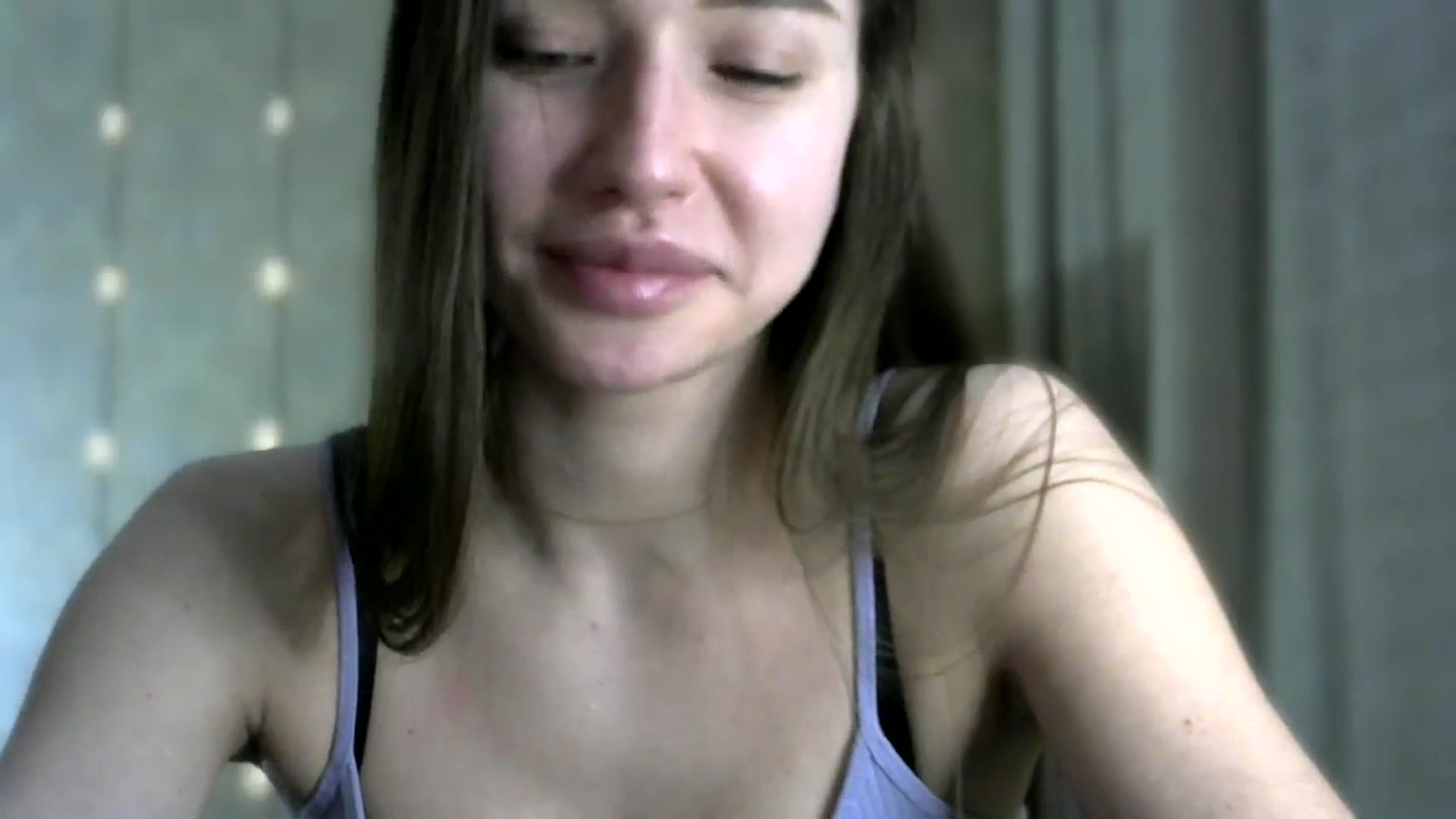 Gallery image thumbnail from bemyfriends's myfreecams stream on, 05/08/2024, 23:57 image 16 of 20
