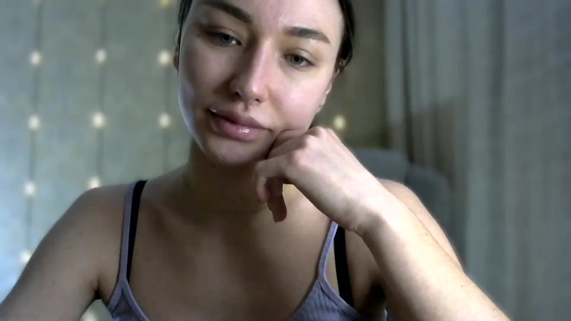 Gallery image thumbnail from bemyfriends's myfreecams stream on, 05/15/2024, 24:16 image 1 of 20