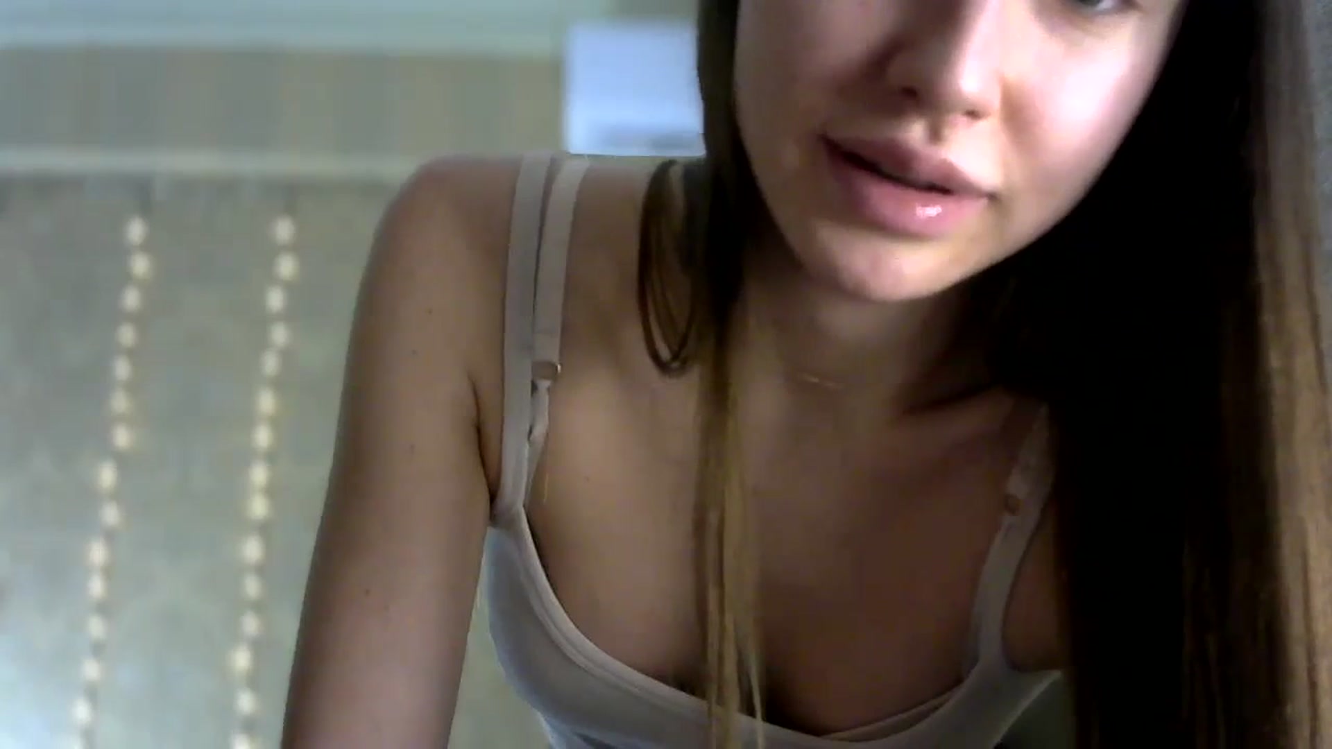 Gallery image thumbnail from bemyfriends's myfreecams stream on, 05/25/2024, 24:14 image 4 of 20