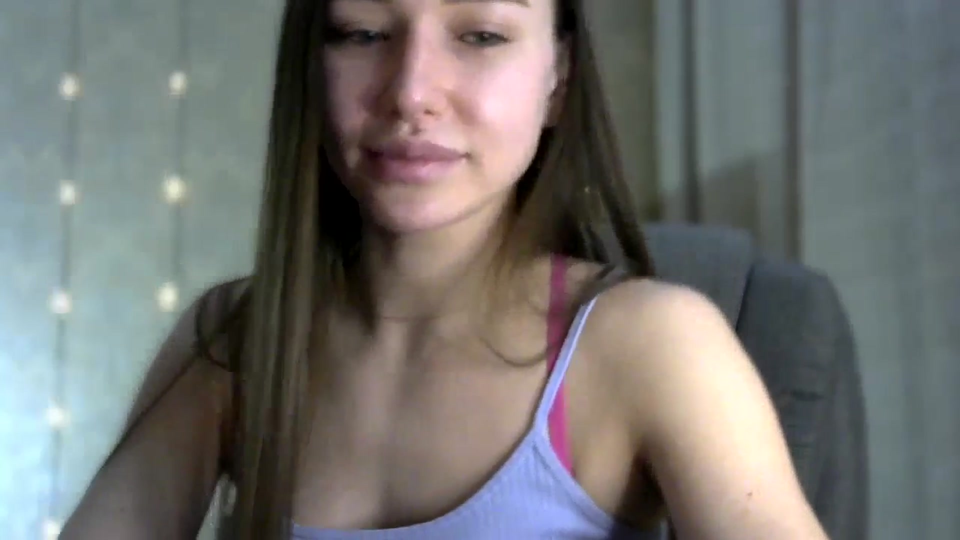 Gallery image thumbnail from bemyfriends's myfreecams stream on, 05/28/2024, 24:10 image 13 of 20