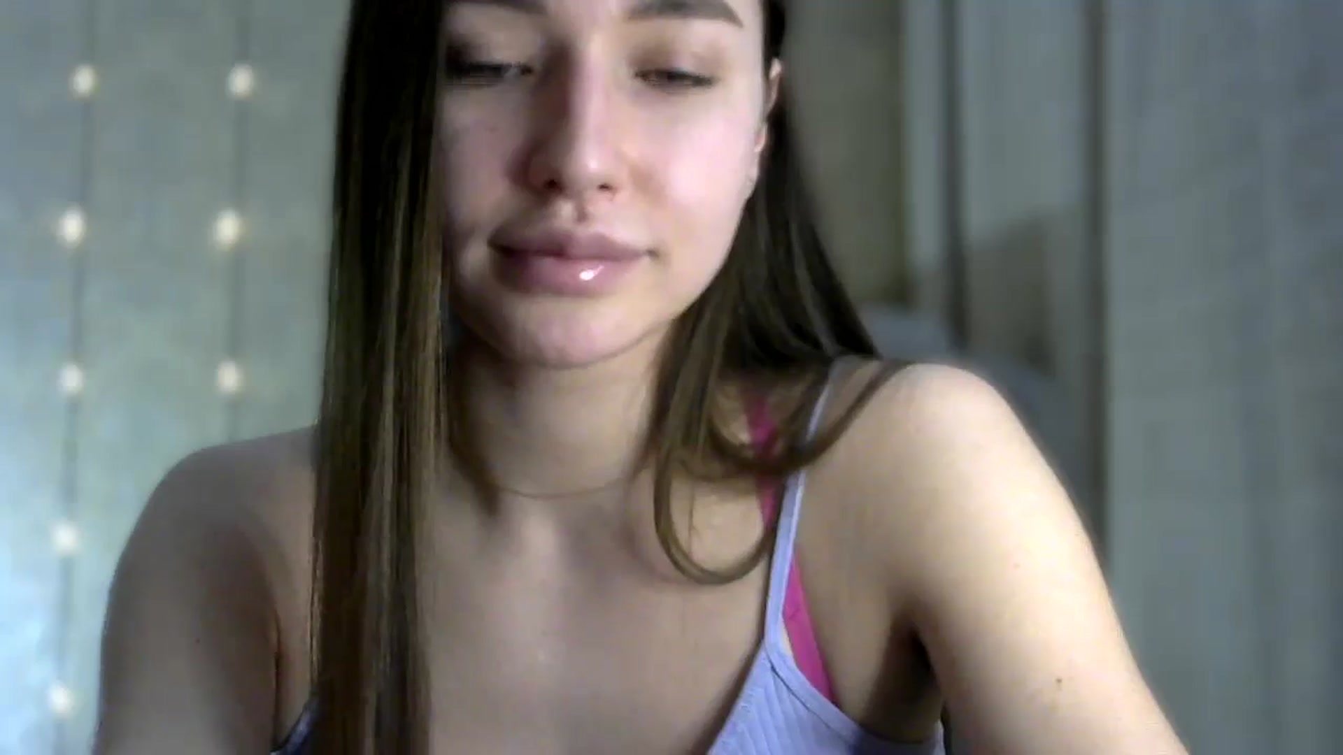 Gallery image thumbnail from bemyfriends's myfreecams stream on, 05/28/2024, 24:10 image 8 of 20