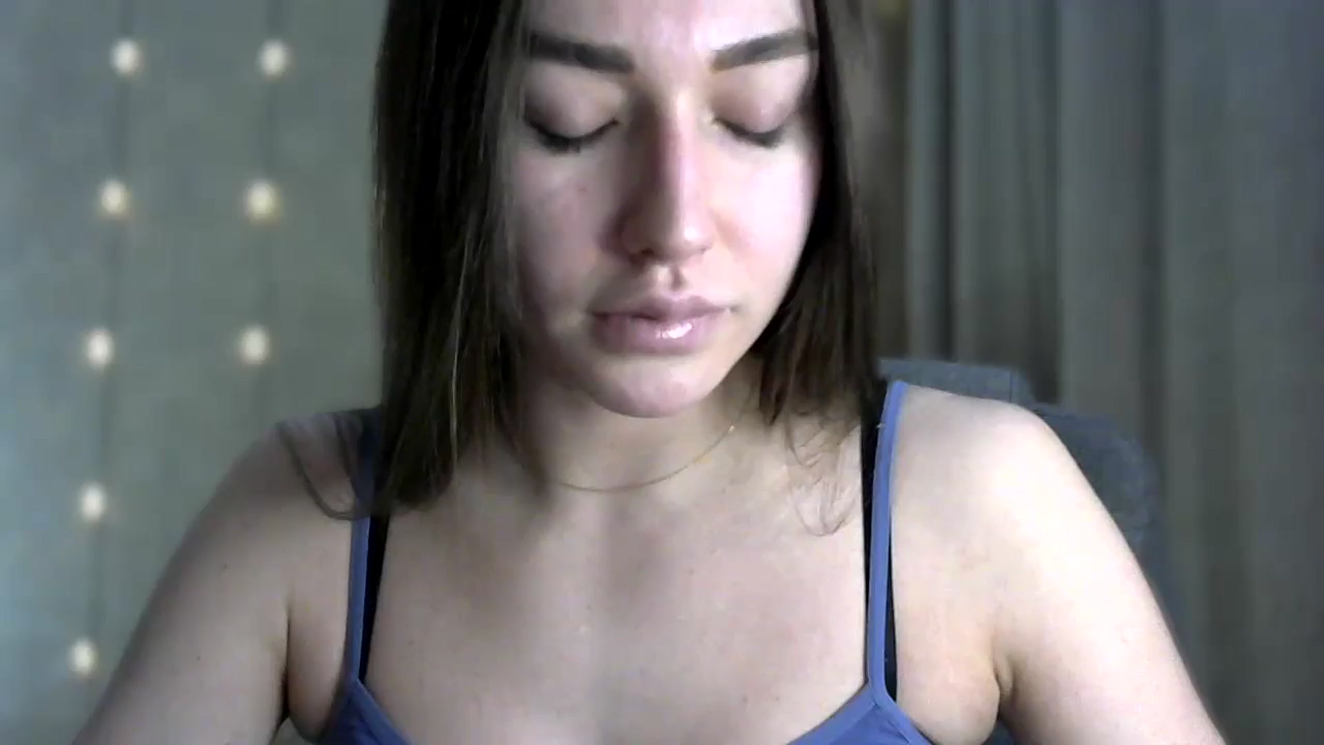 Gallery image thumbnail from bemyfriends's myfreecams stream on, 05/28/2024, 22:12 image 1 of 20