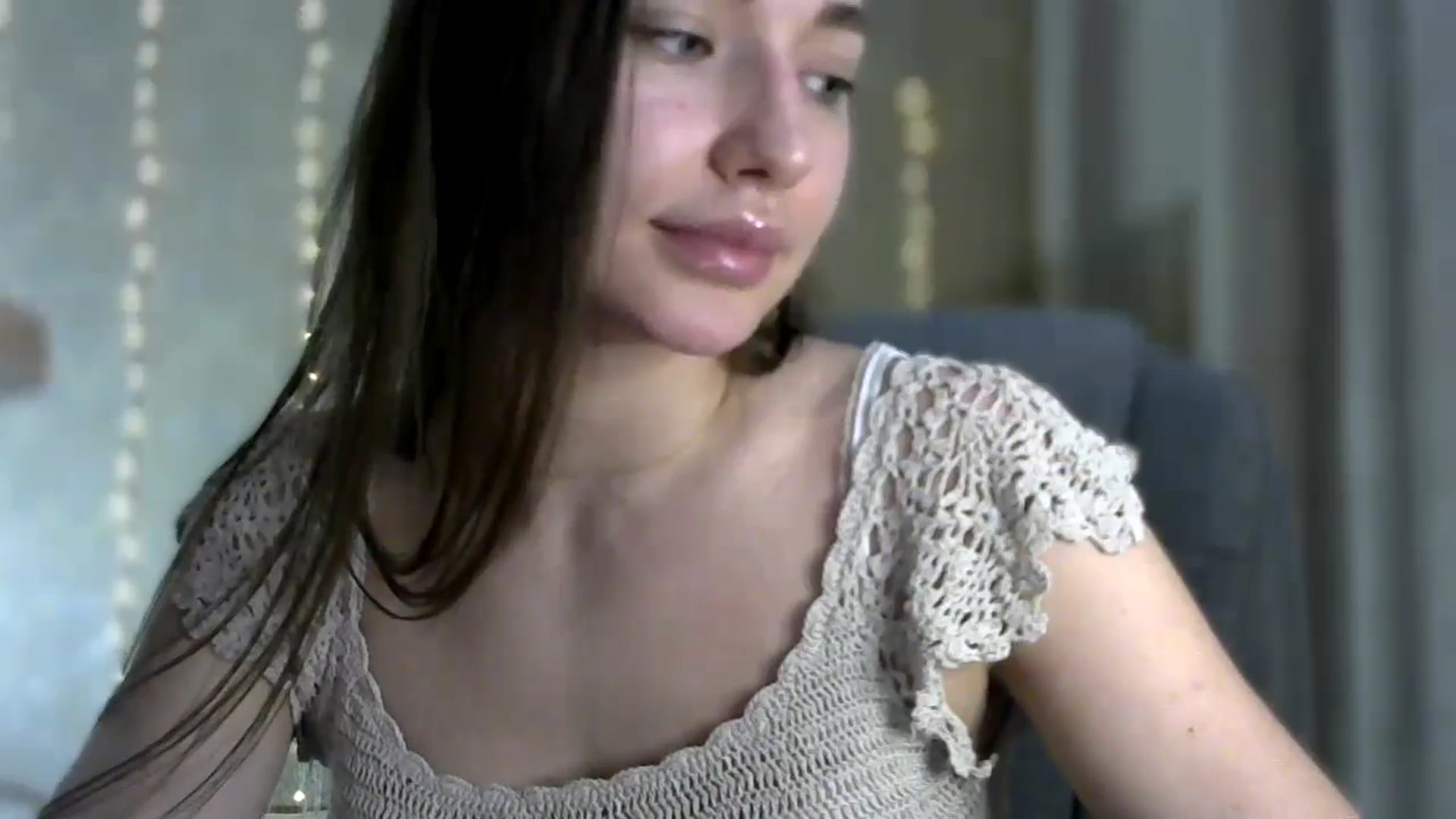 Gallery image thumbnail from bemyfriends's myfreecams stream on, 06/07/2024, 23:58 image 16 of 20