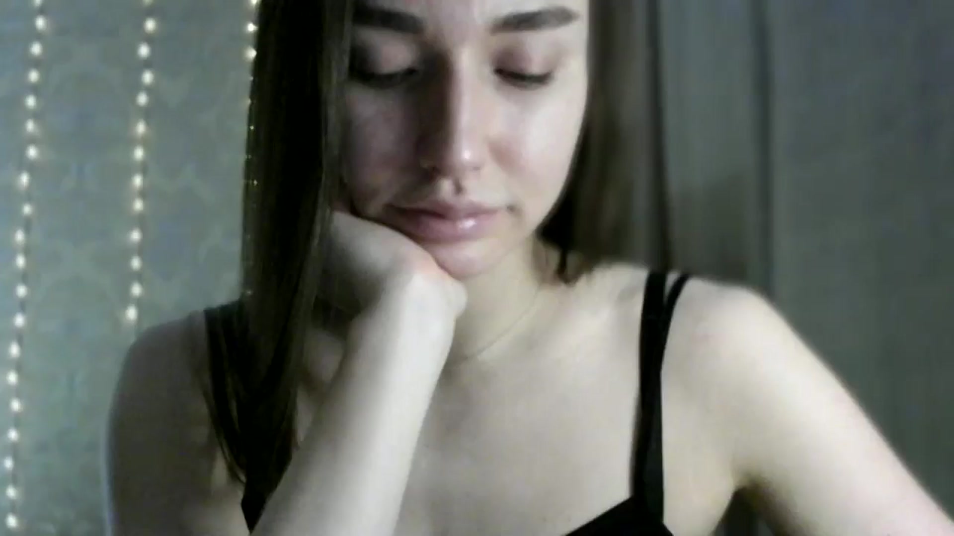 Gallery image thumbnail from bemyfriends's myfreecams stream on, 06/10/2024, 22:12 image 13 of 20