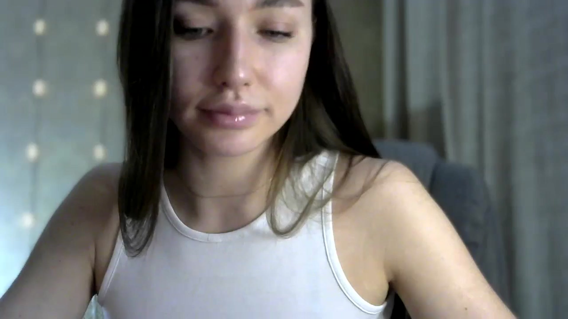 Gallery image thumbnail from bemyfriends's myfreecams stream on, 06/14/2024, 21:56 image 15 of 20