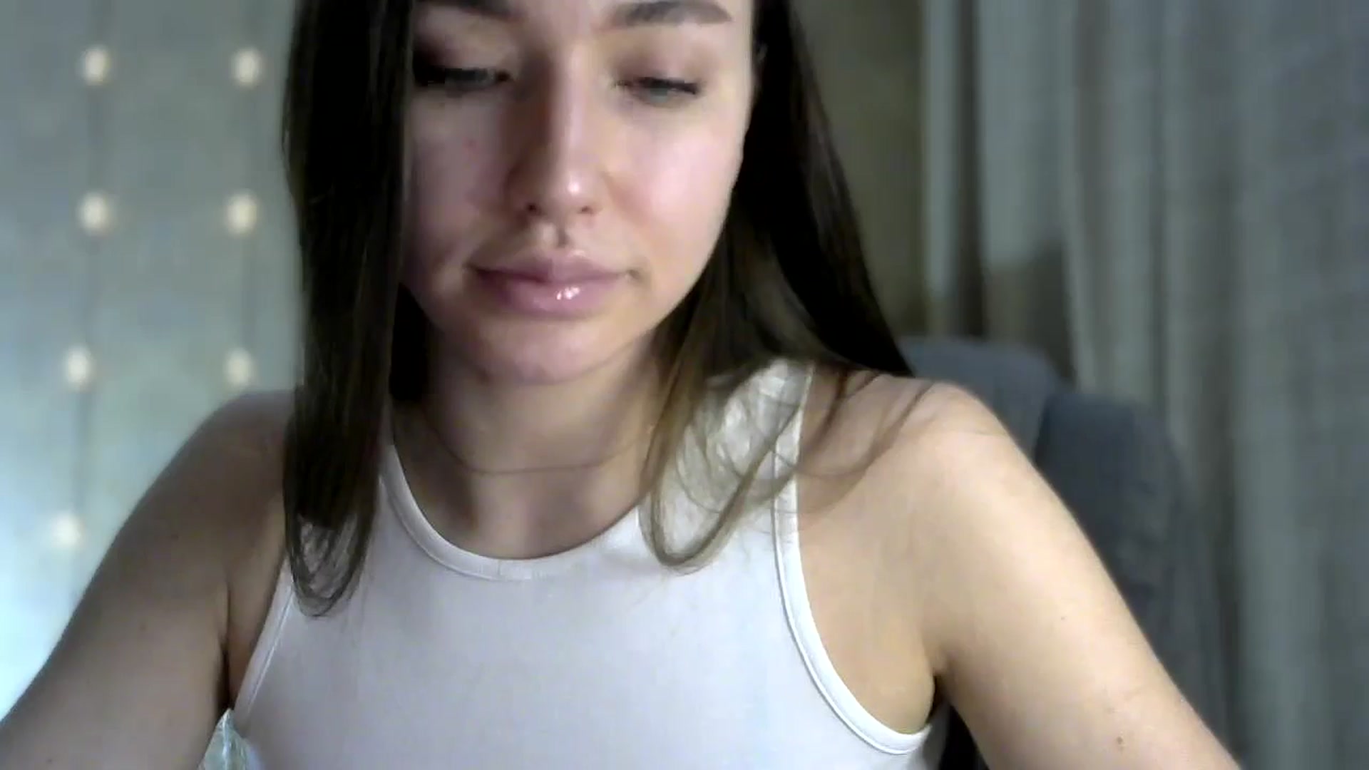 Gallery image thumbnail from bemyfriends's myfreecams stream on, 06/14/2024, 21:56 image 14 of 20