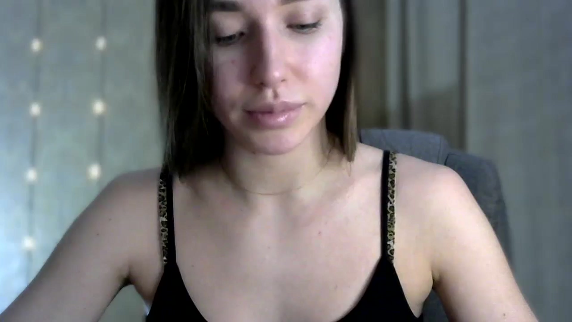 Gallery image thumbnail from bemyfriends's myfreecams stream on, 06/18/2024, 22:01 image 1 of 20