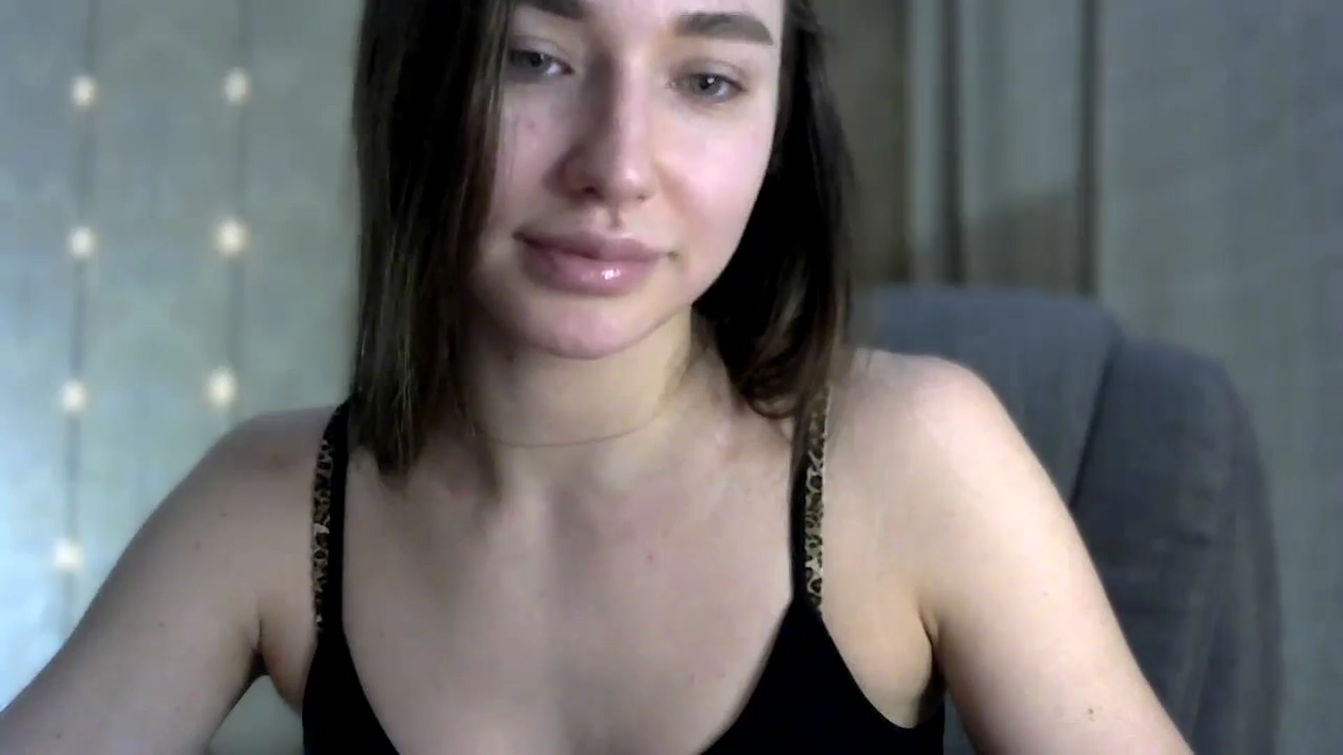 Gallery image thumbnail from bemyfriends's myfreecams stream on, 06/18/2024, 22:01 image 7 of 20