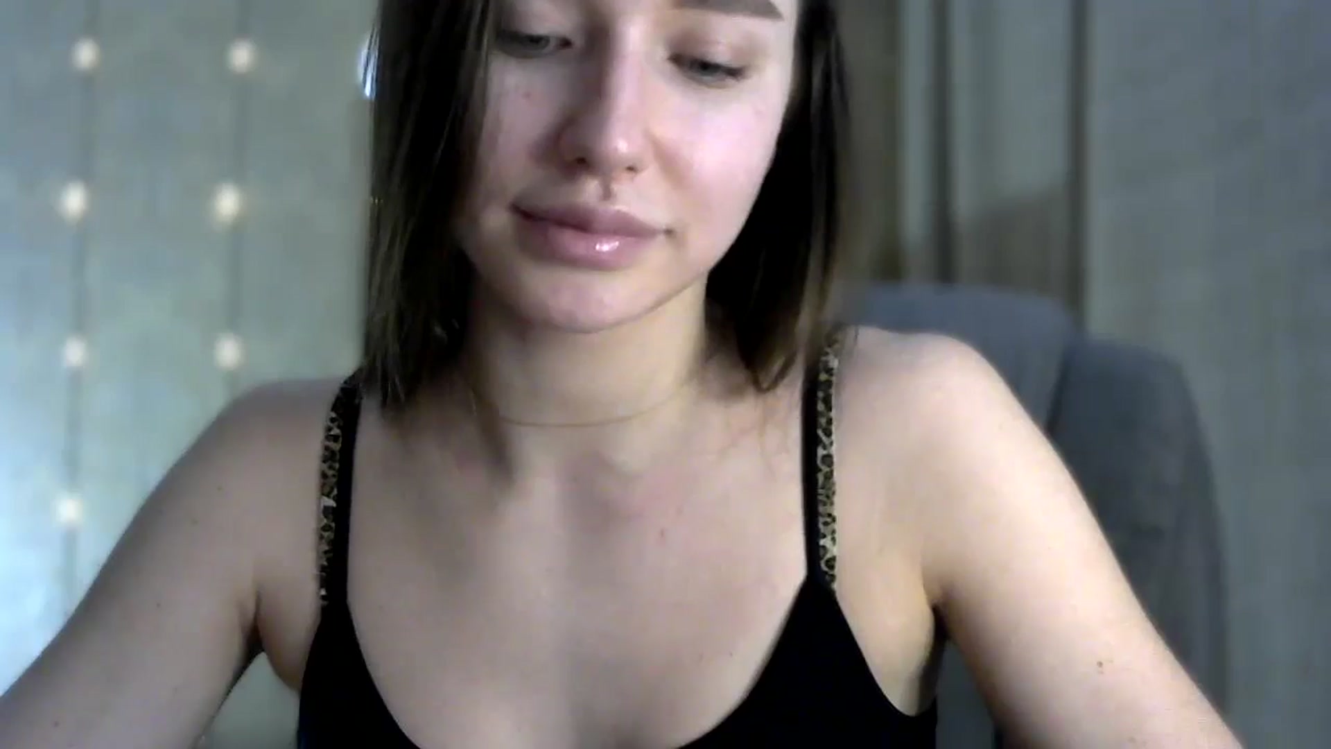 Gallery image thumbnail from bemyfriends's myfreecams stream on, 06/18/2024, 22:01 image 4 of 20